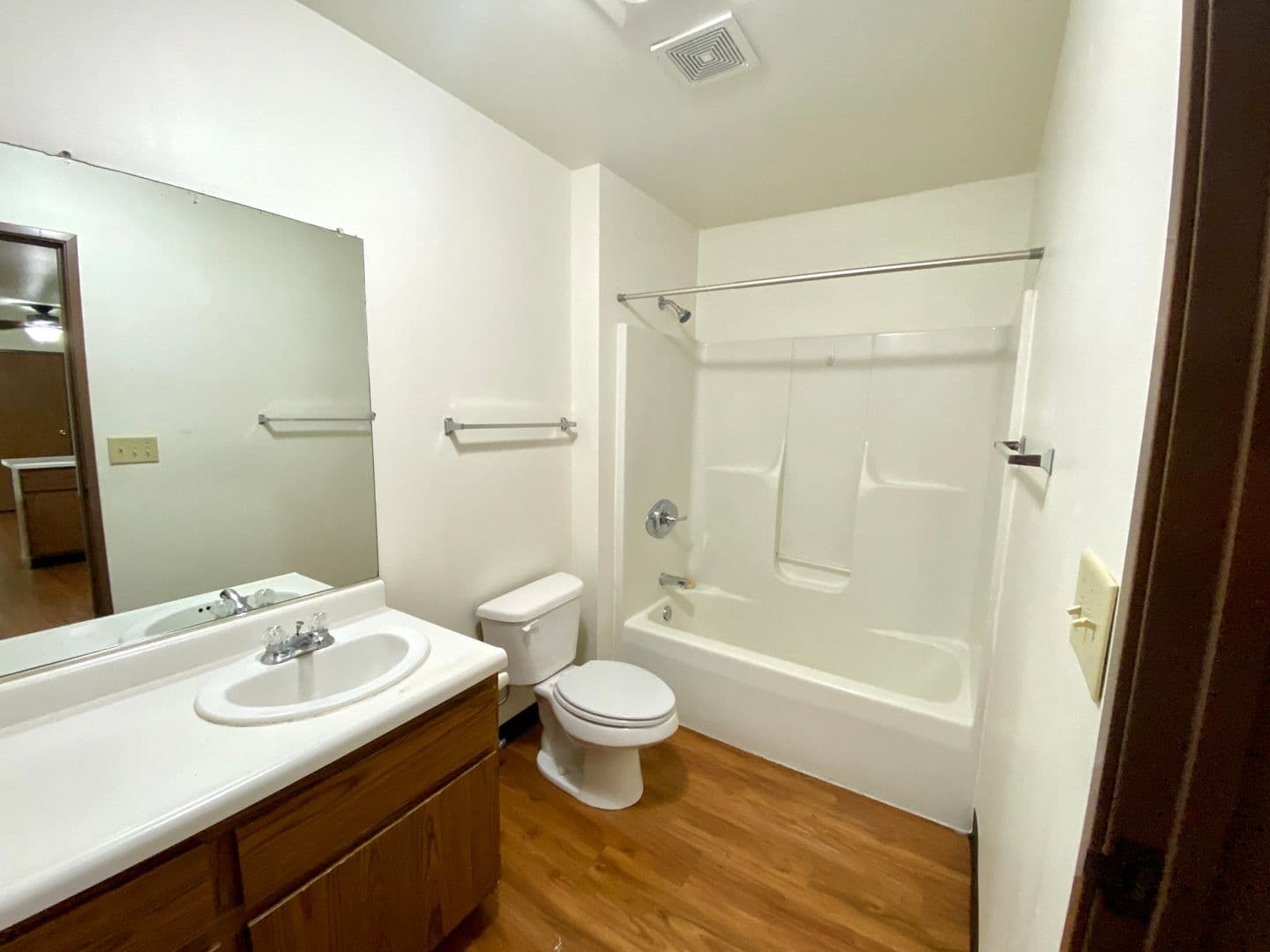 Lomira Apartment: 445 Main Street