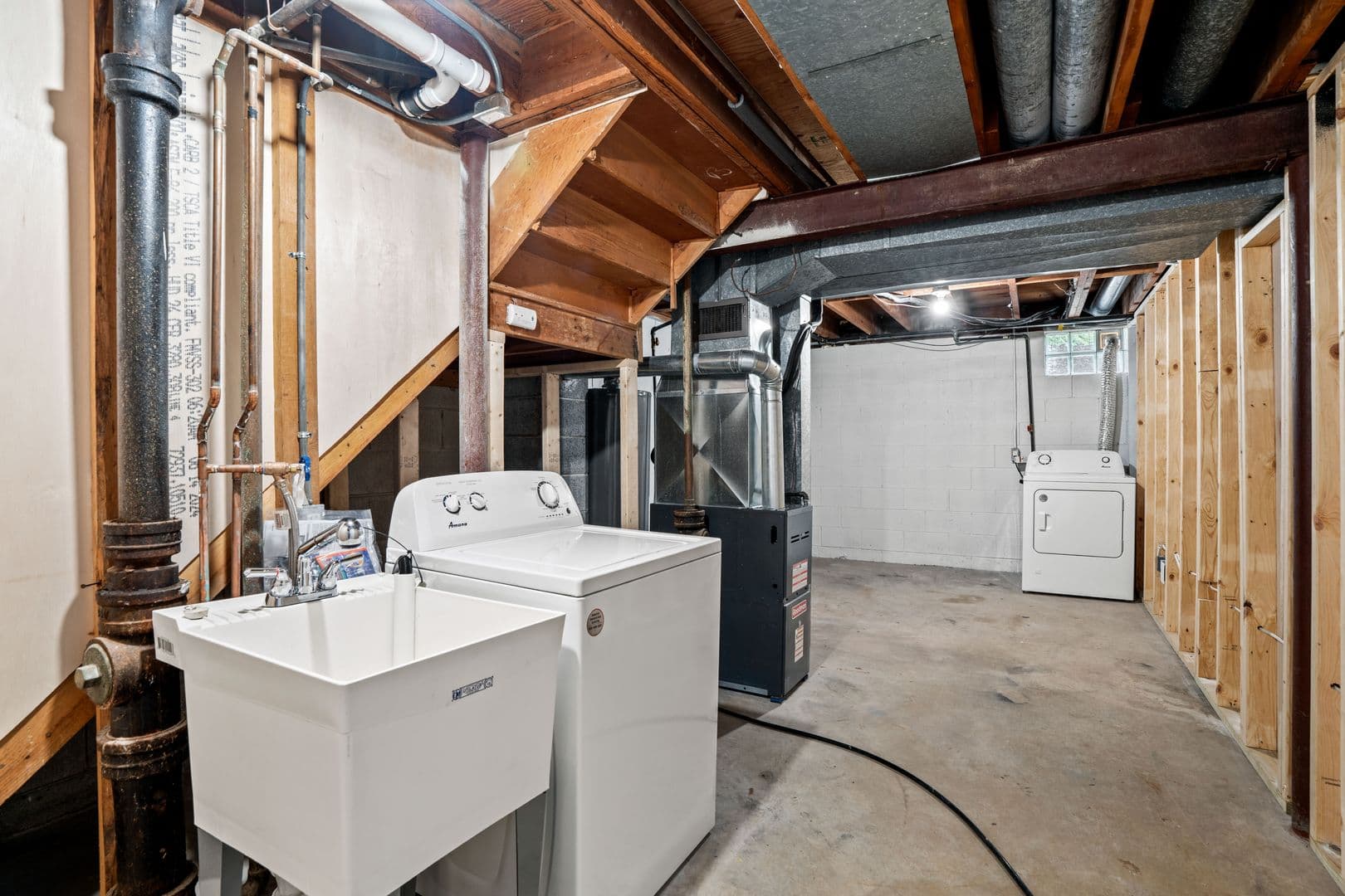 Menomonee Falls Apartment: W172 N9043 - W172 N9057 Shady Lane & N90 W17244 - N90 W17398 St. Thomas Drive