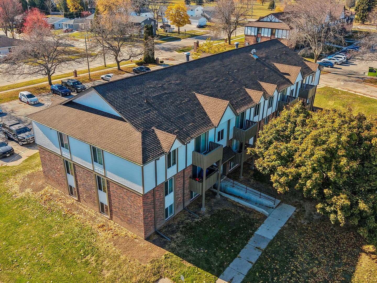 Manitowoc Apartment: 1701 - 1718 Cedar Grove Drive