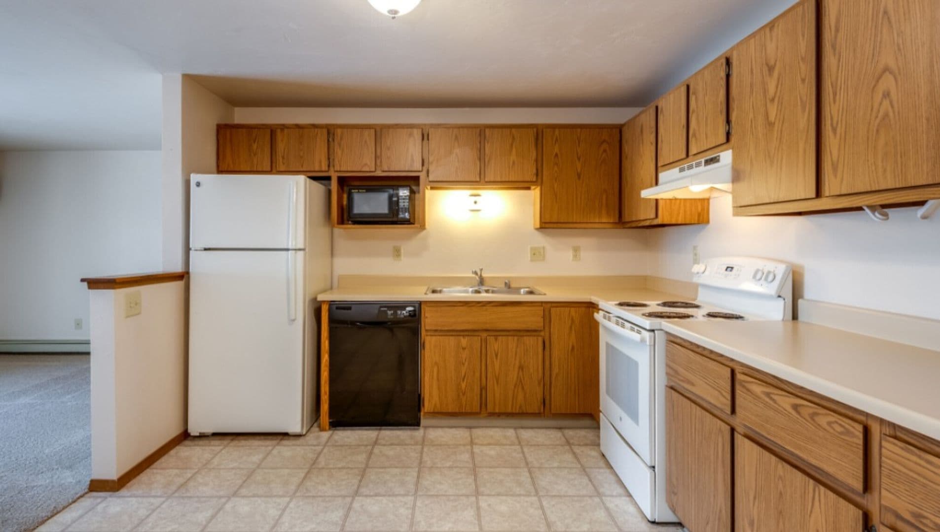 Pulaski Apartment: 495 Glenbrook Drive