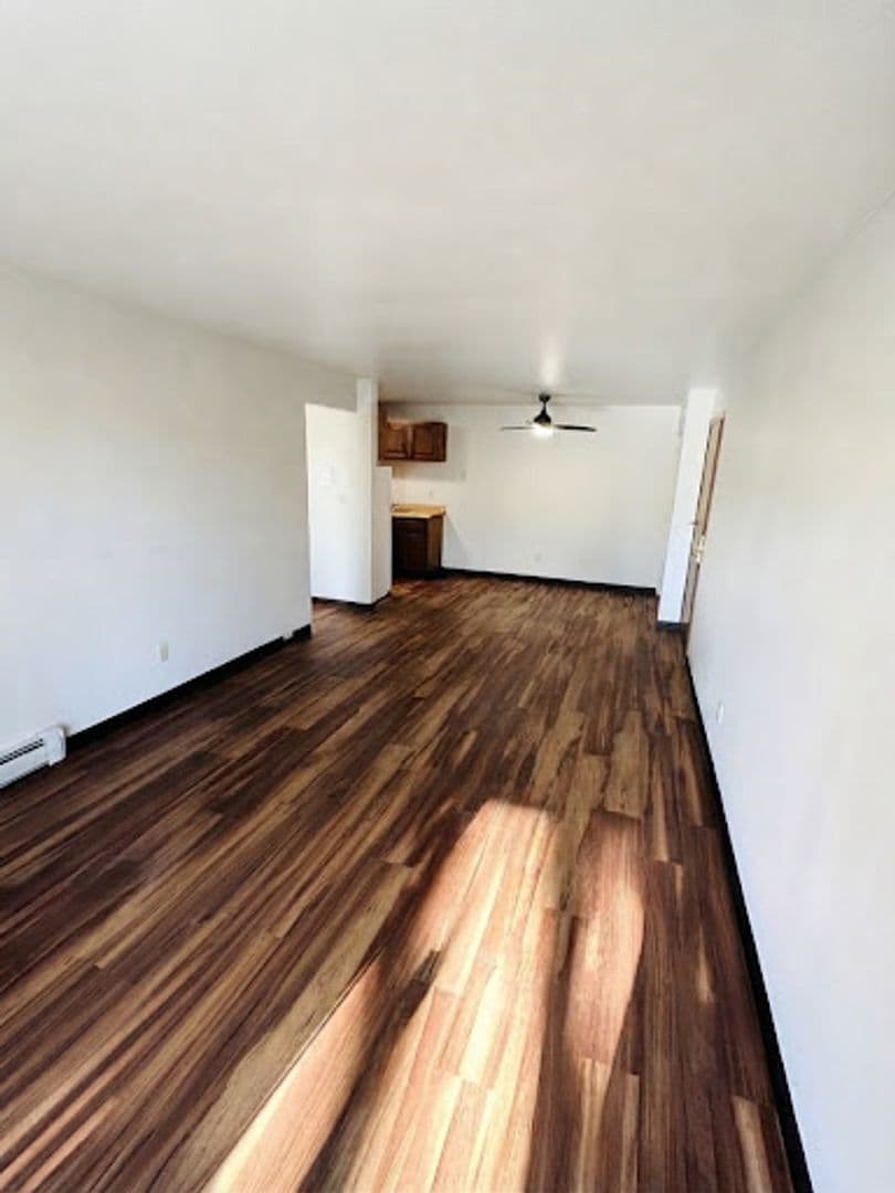 St. Francis Apartment: 4300 - 4340 S. Nicholson Ave
