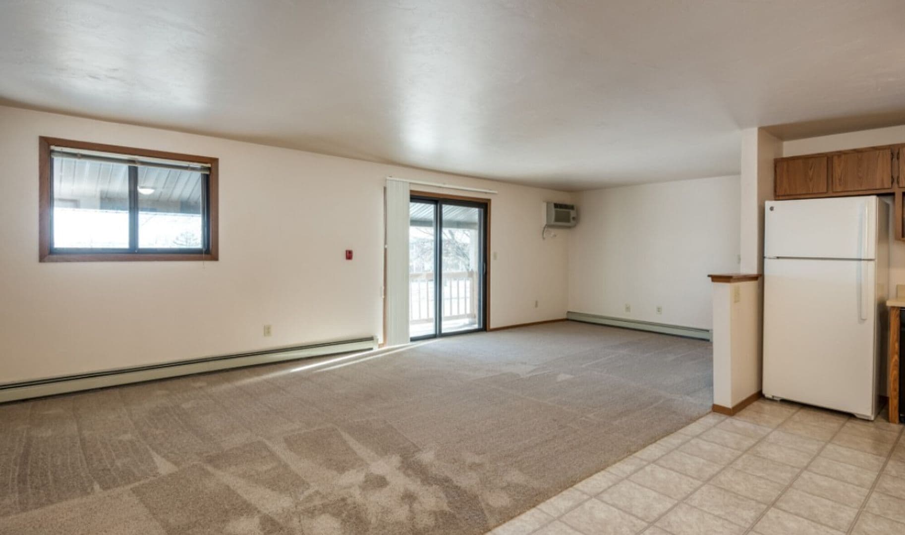 Pulaski Apartment: 495 Glenbrook Drive