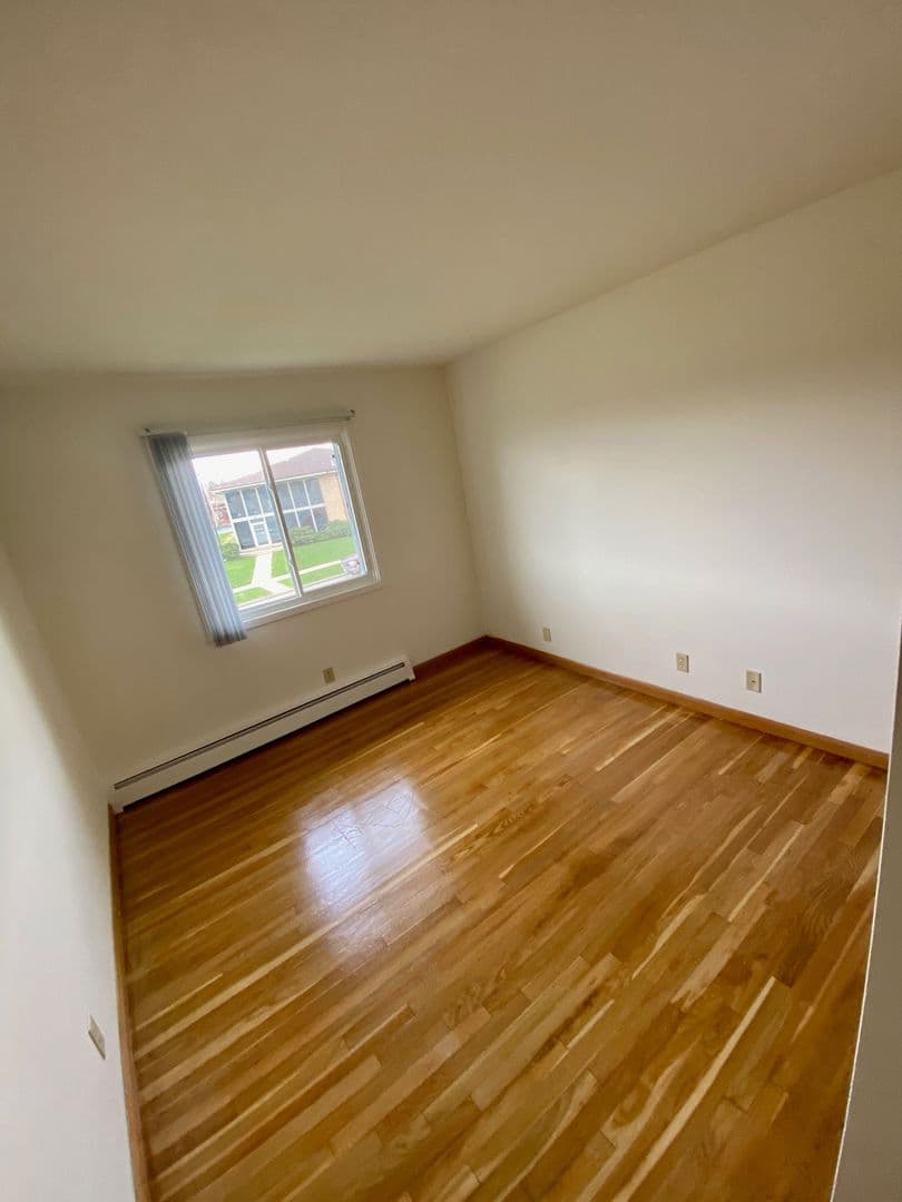 Fond Du Lac Apartment: 36 Reid Terrace