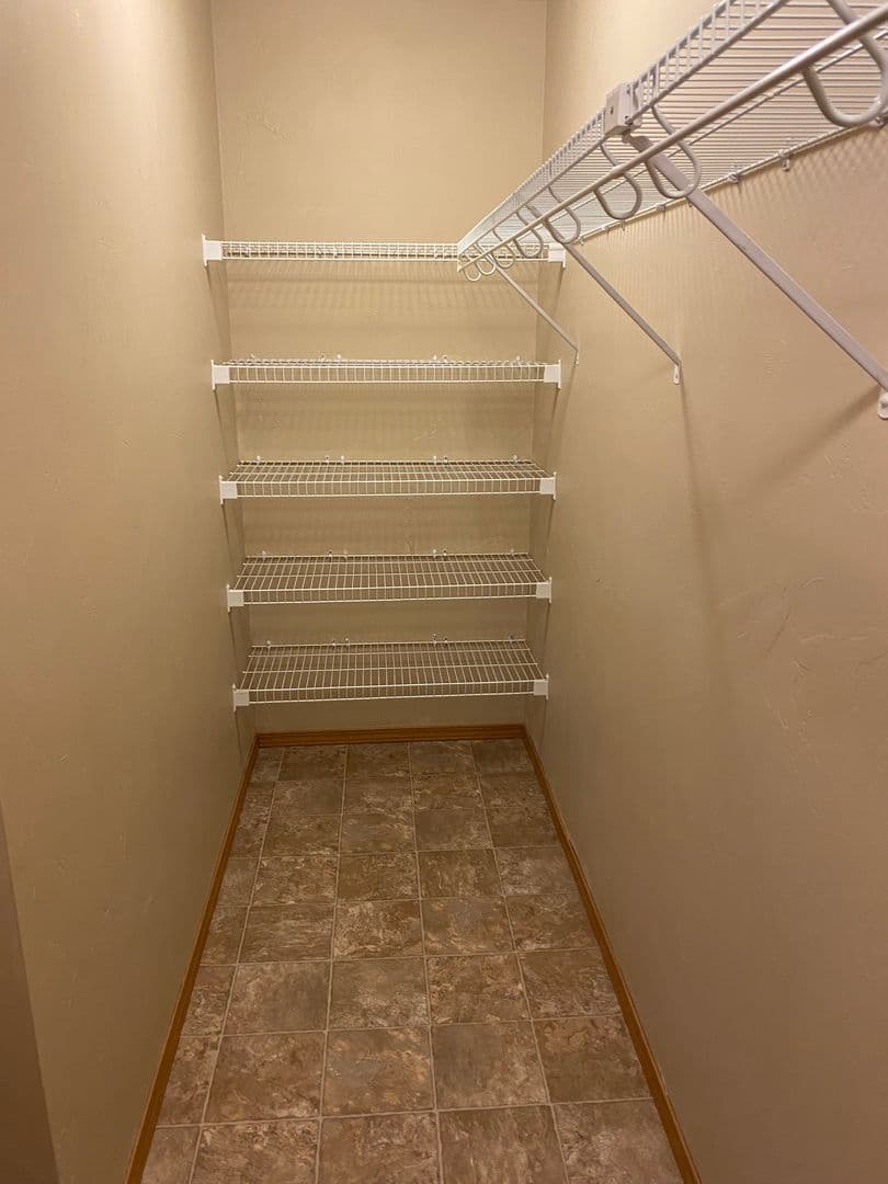 Appleton Apartment: 1275, 1319, 1327 & 1339 W. Beau Ryan Court