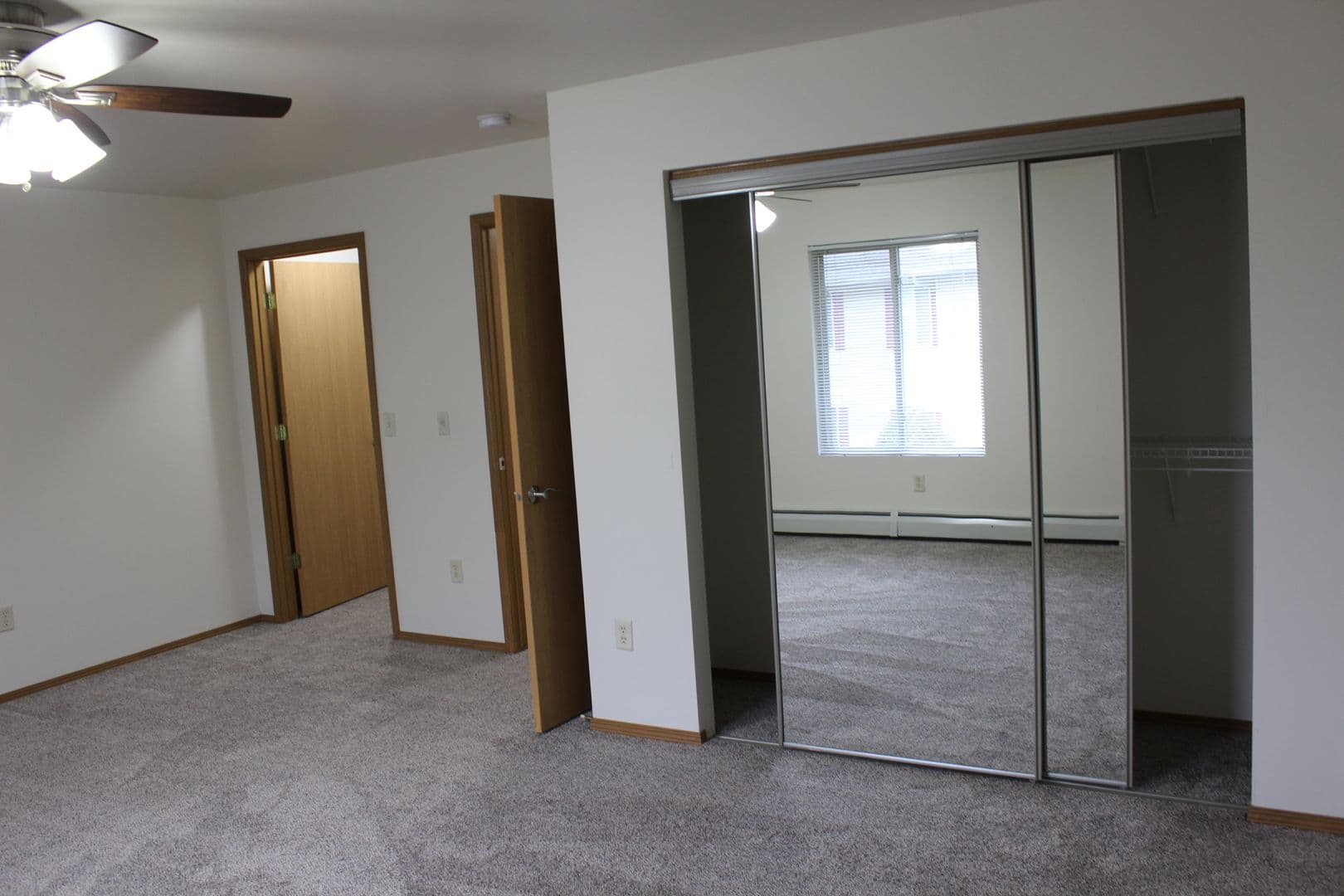 Kaukauna Apartment: 2220 - 2258 Gentry Drive