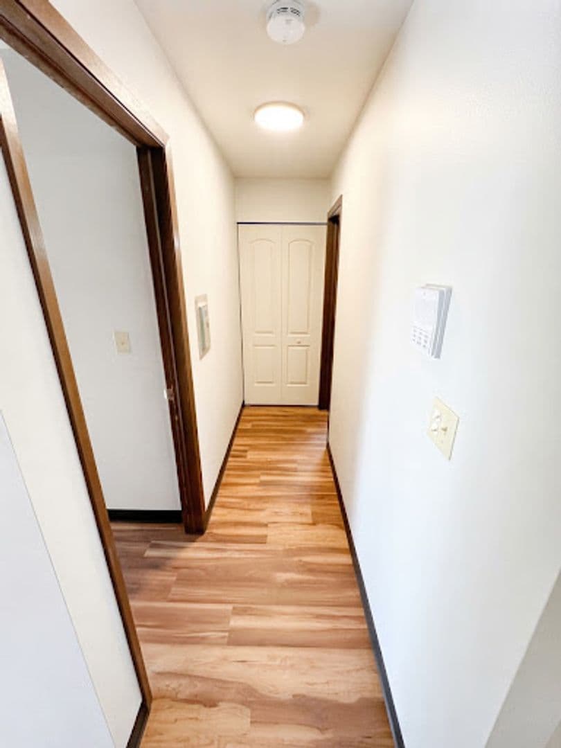 St. Francis Apartment: 4300 - 4340 S. Nicholson Ave