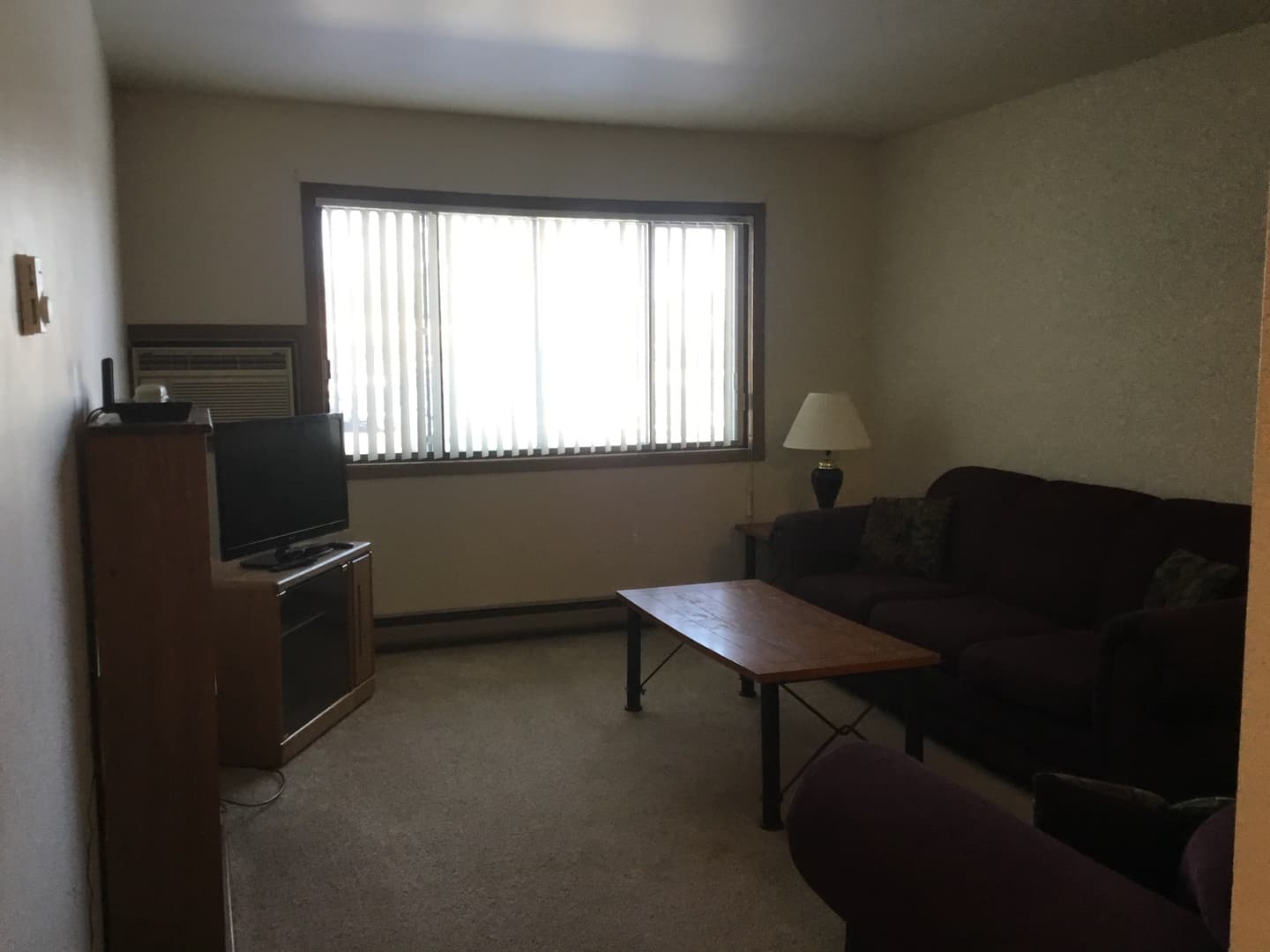 Marshfield Apartment: 1626 N. Fig Ave.
