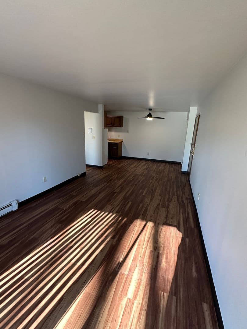 St. Francis Apartment: 4300 - 4340 S. Nicholson Ave
