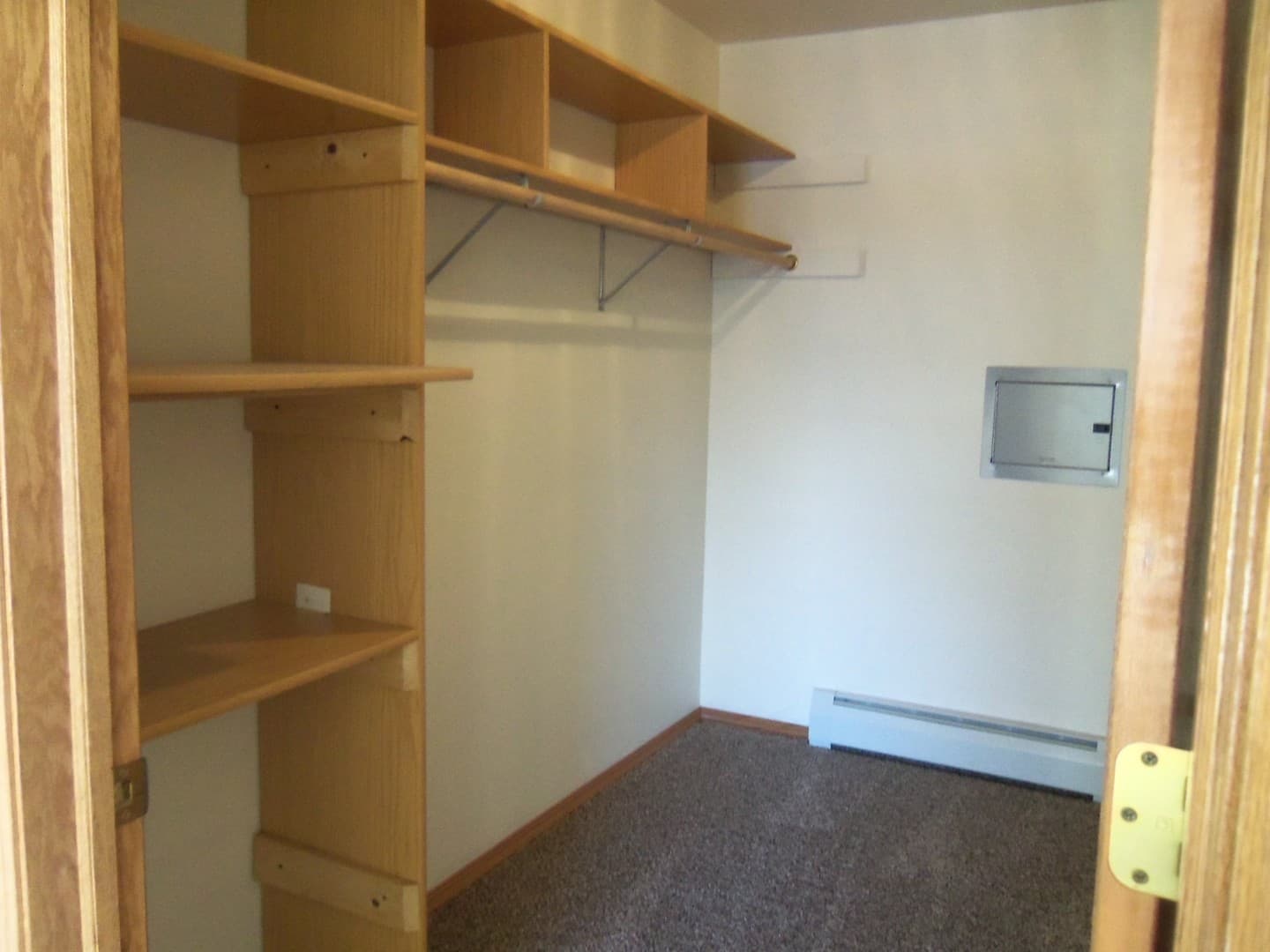 Kaukauna Apartment: 112-184 Lamplighter