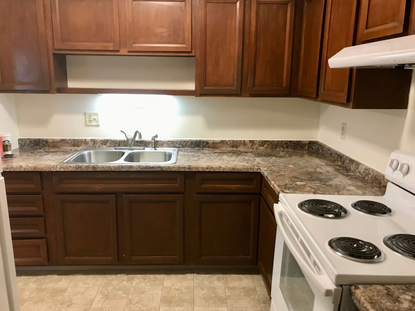 Fond Du Lac Apartment: 36 Reid Terrace