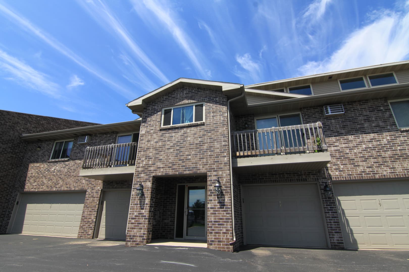 Green Bay Apartment: 1785 Verlin Road