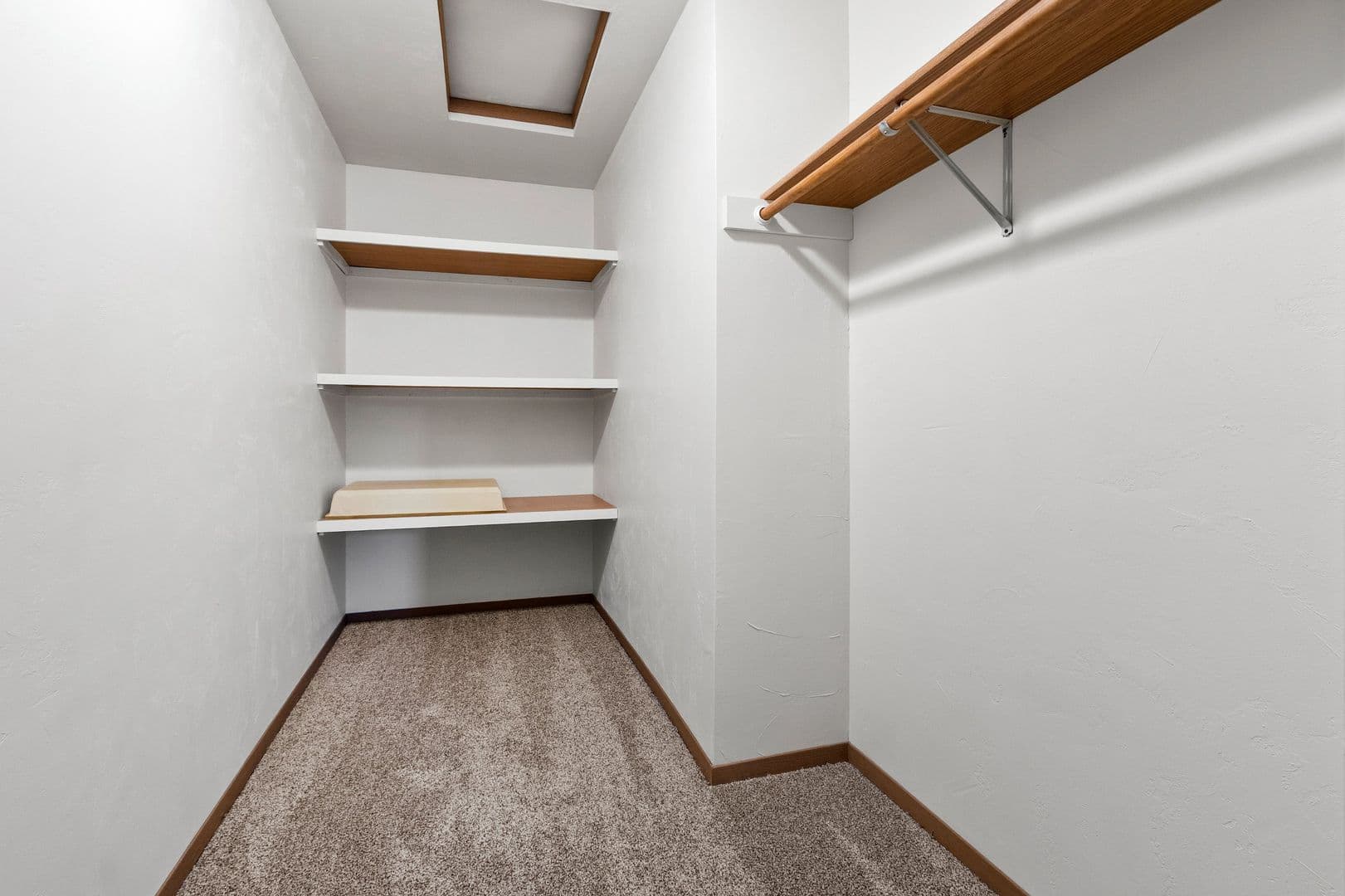 Black Creek Apartment: 505 S. Maple Street & 506 S. Main Street