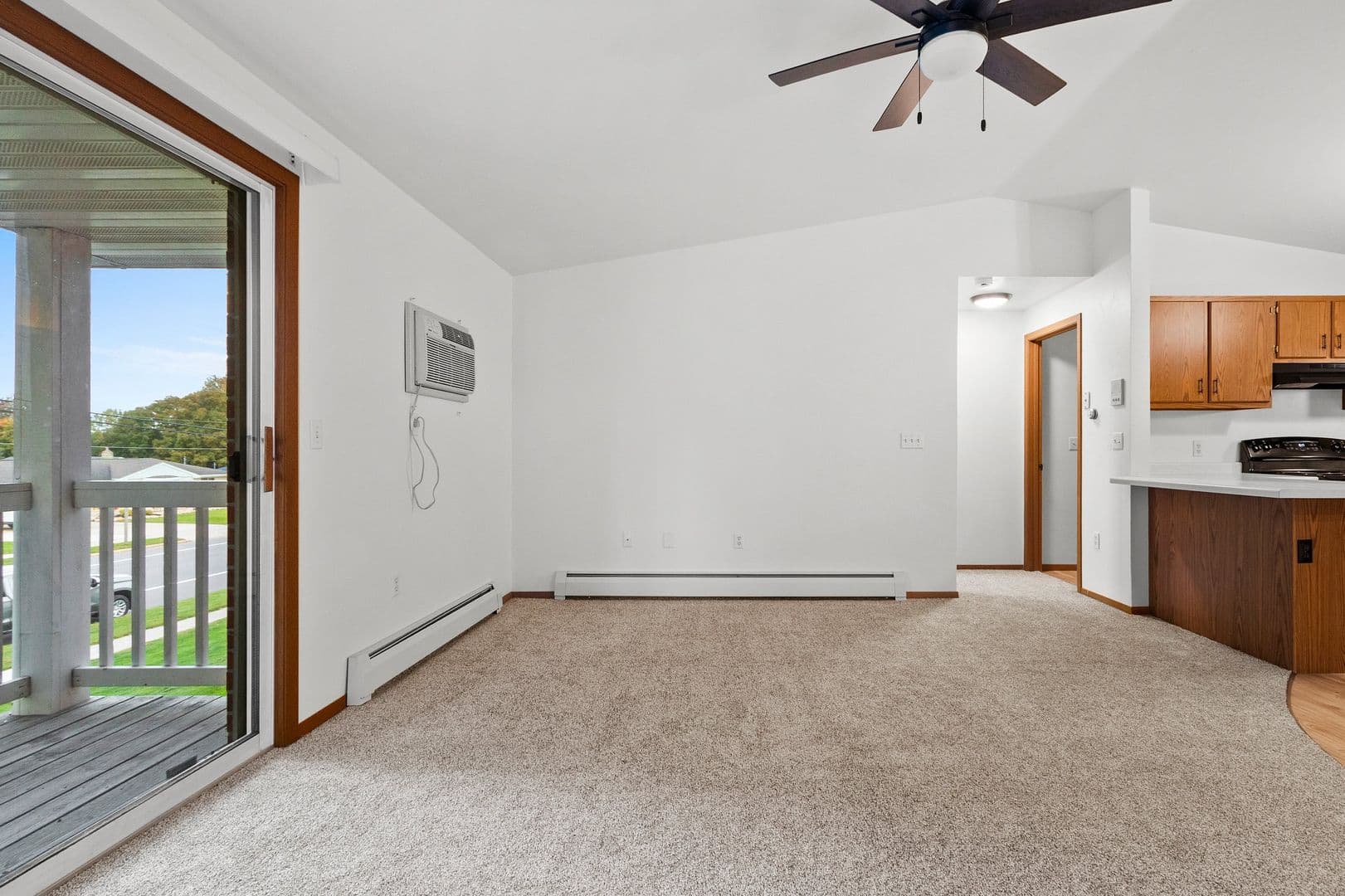 Black Creek Apartment: 505 S. Maple Street & 506 S. Main Street