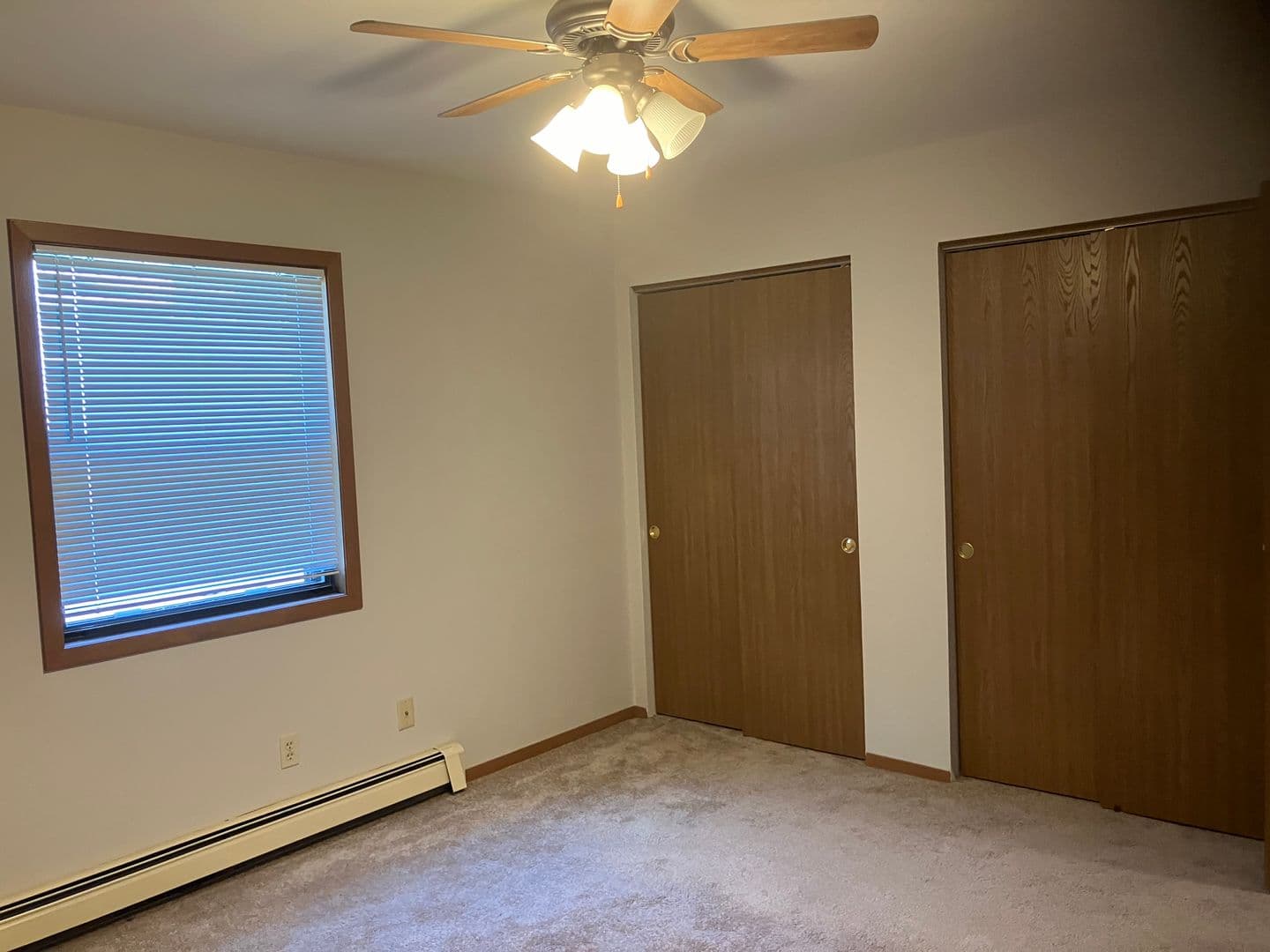 New London Apartment: 840 E. Beacon Avenue