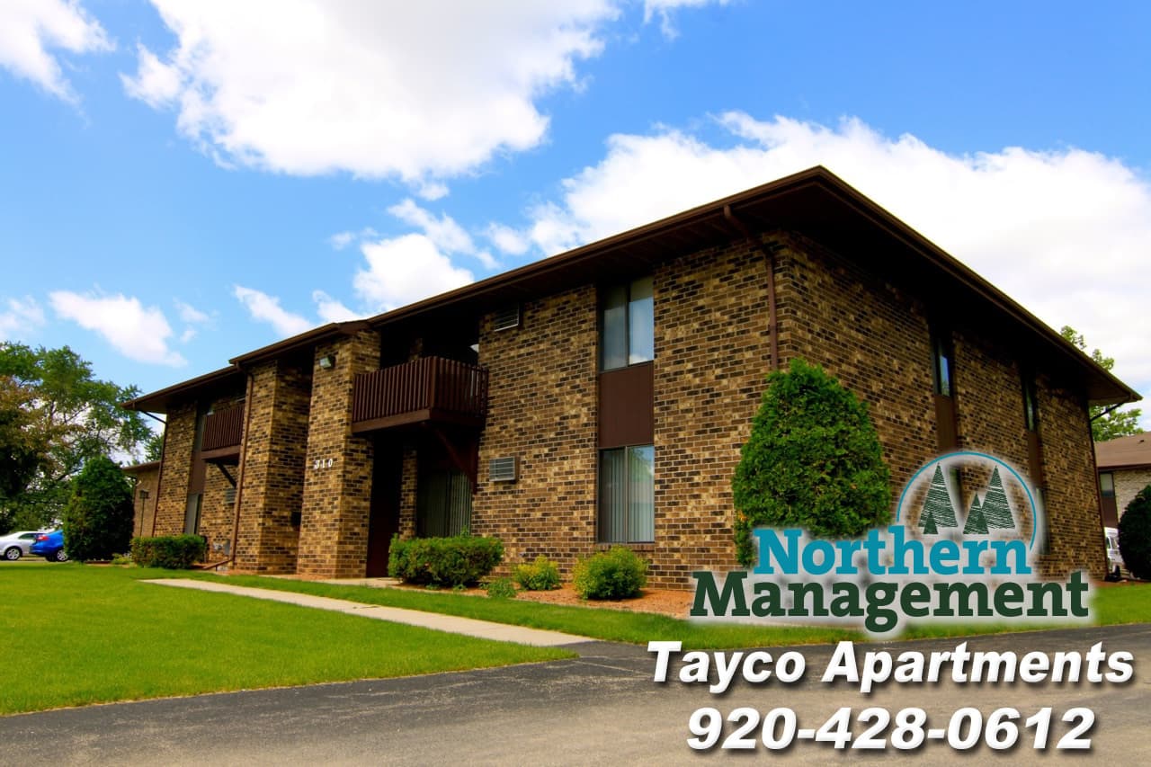 Menasha Apartment: 310-315 Tyler Ct, 310-320 9th St, 911 Tayco St