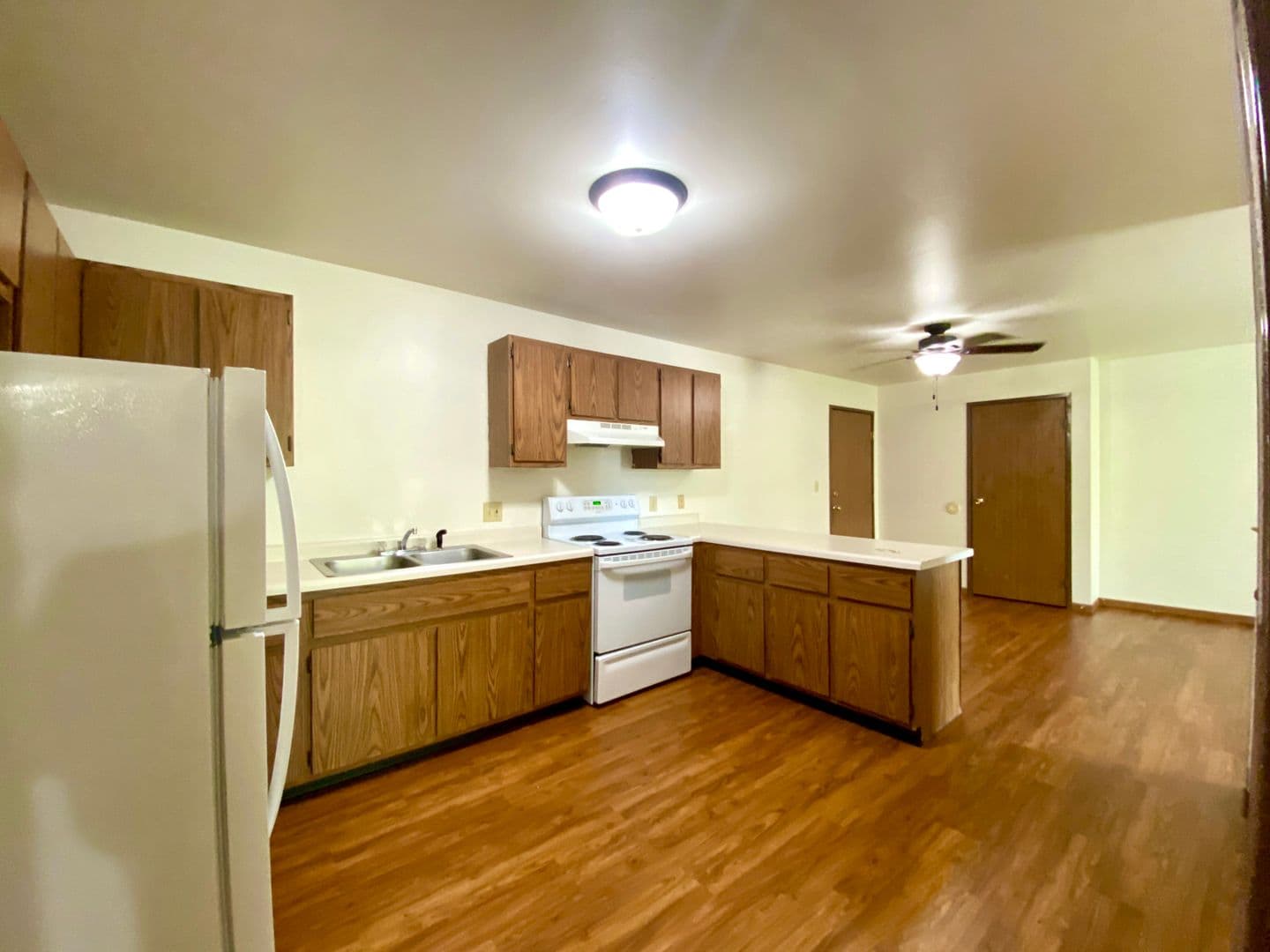 Lomira Apartment: 445 Main Street