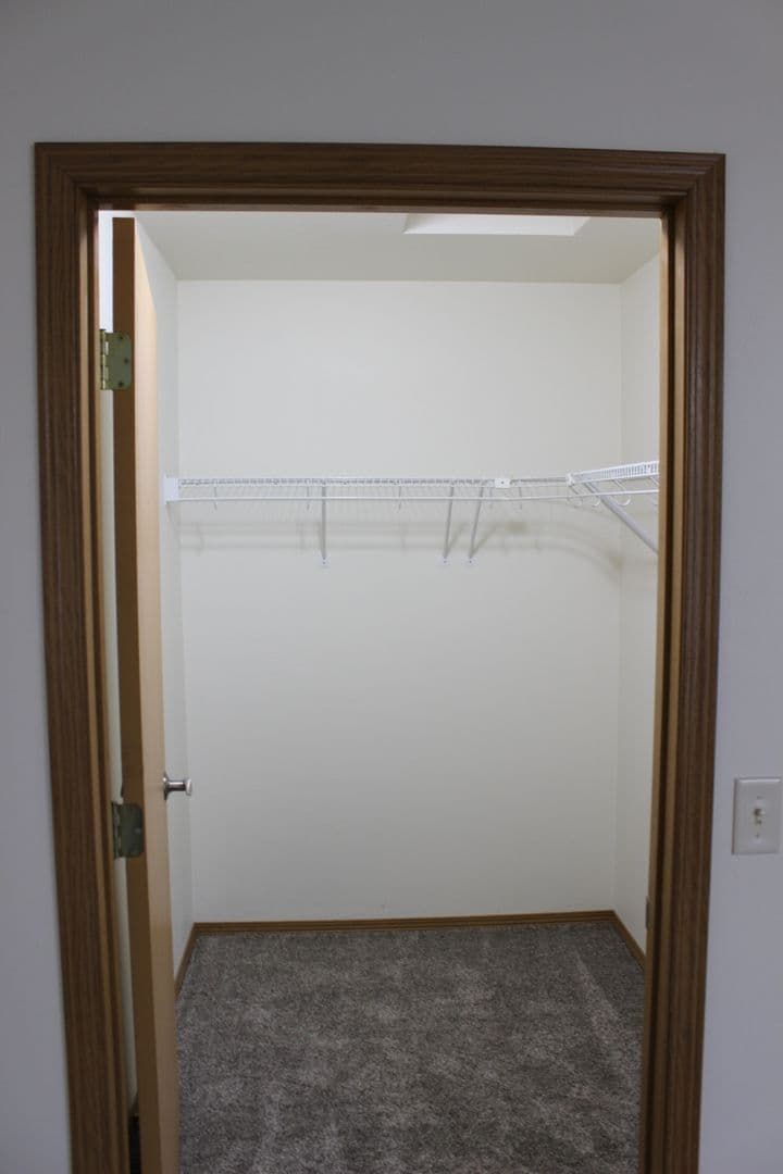 Kaukauna Apartment: 2220 - 2258 Gentry Drive