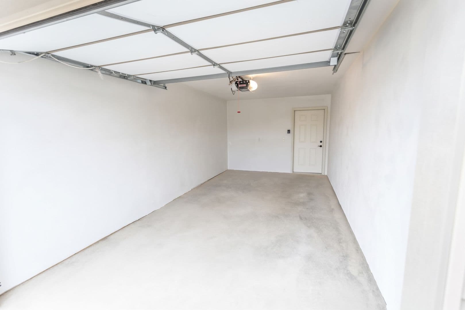 Beaver Dam Apartment: 1100 S. University Ave.