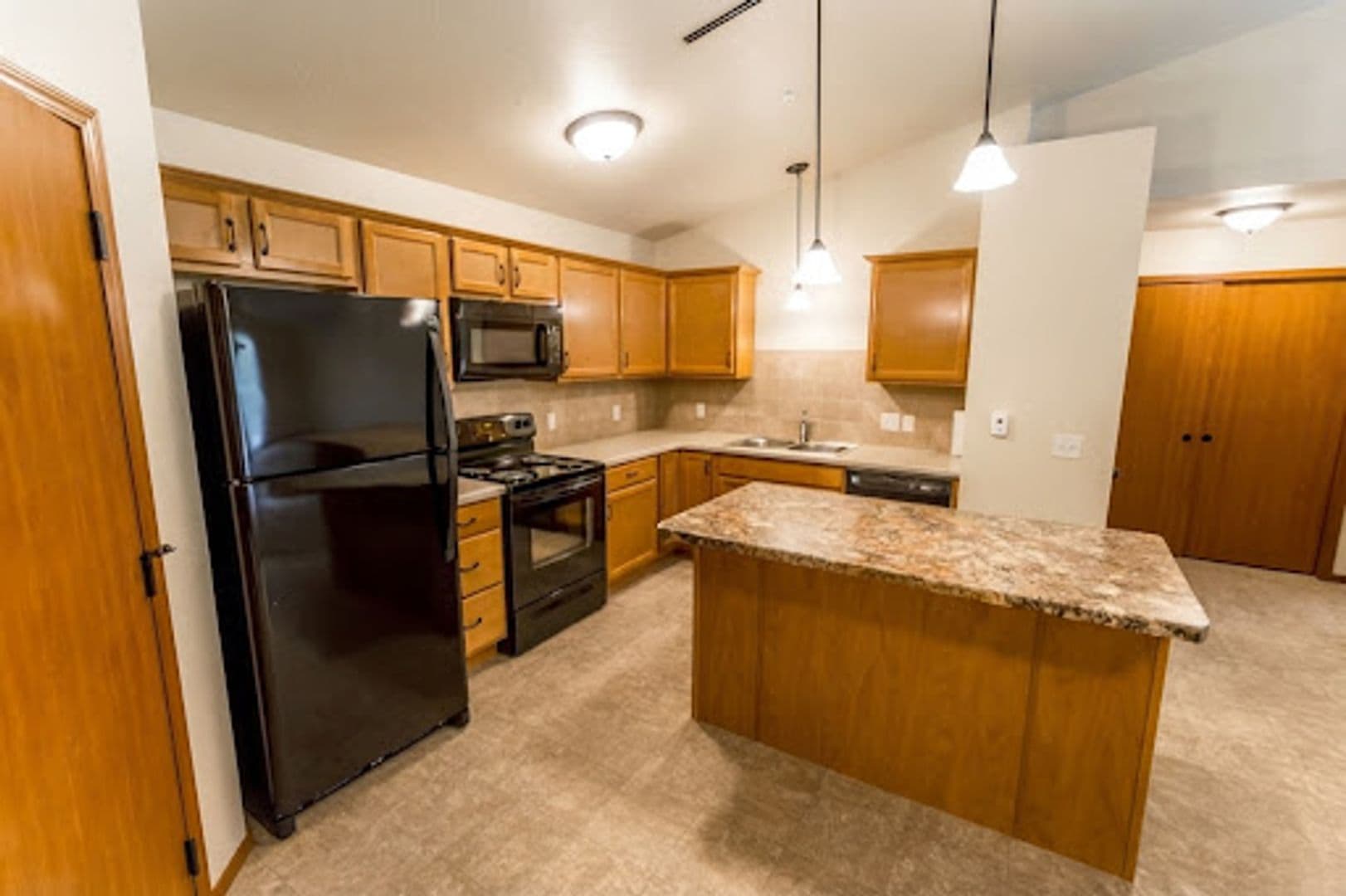 Beaver Dam Apartment: 1100 S. University Ave.
