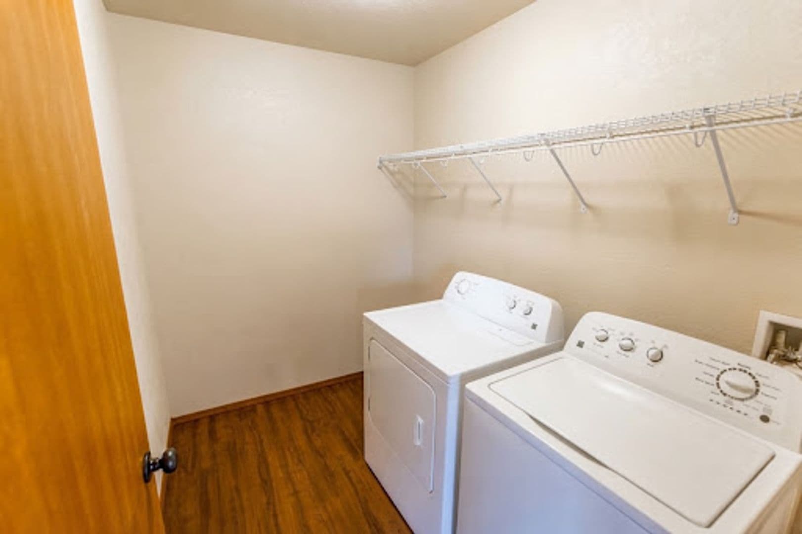 Beaver Dam Apartment: 1100 S. University Ave.