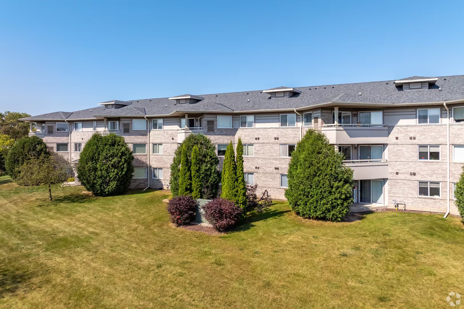 Sheboygan Apartment: 3849 Heather Valley Road