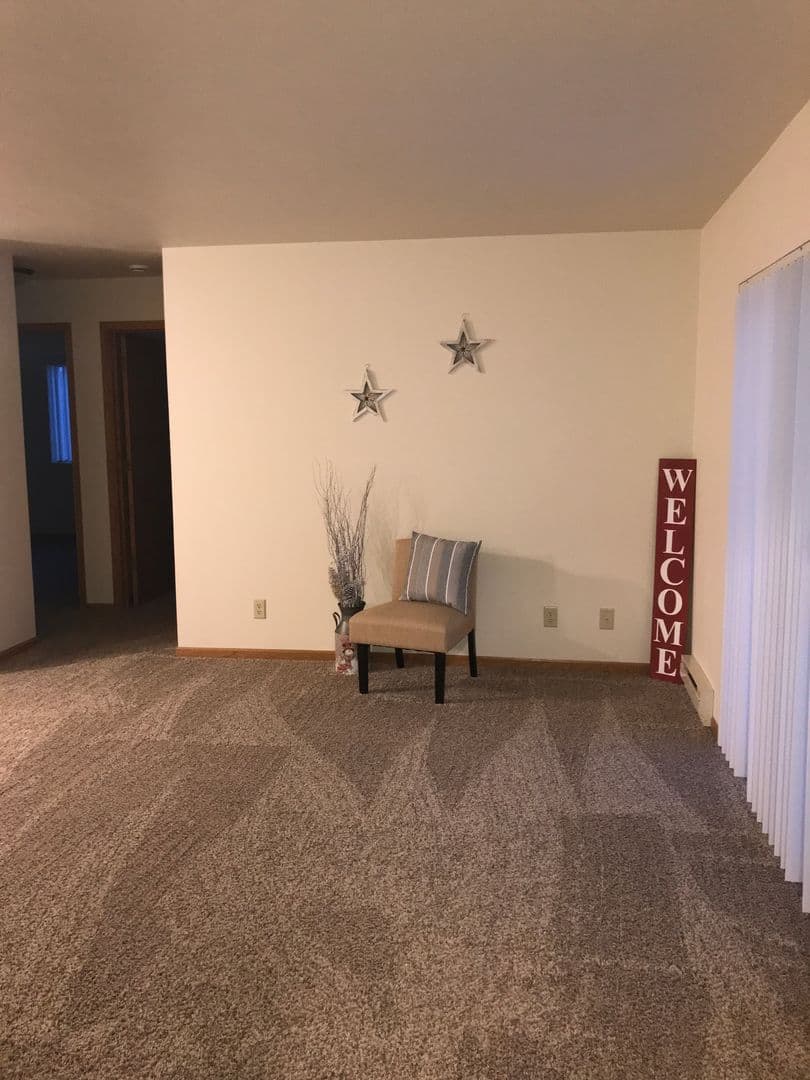Stevens Point Apartment: 2640-2641 Bush Ct.
