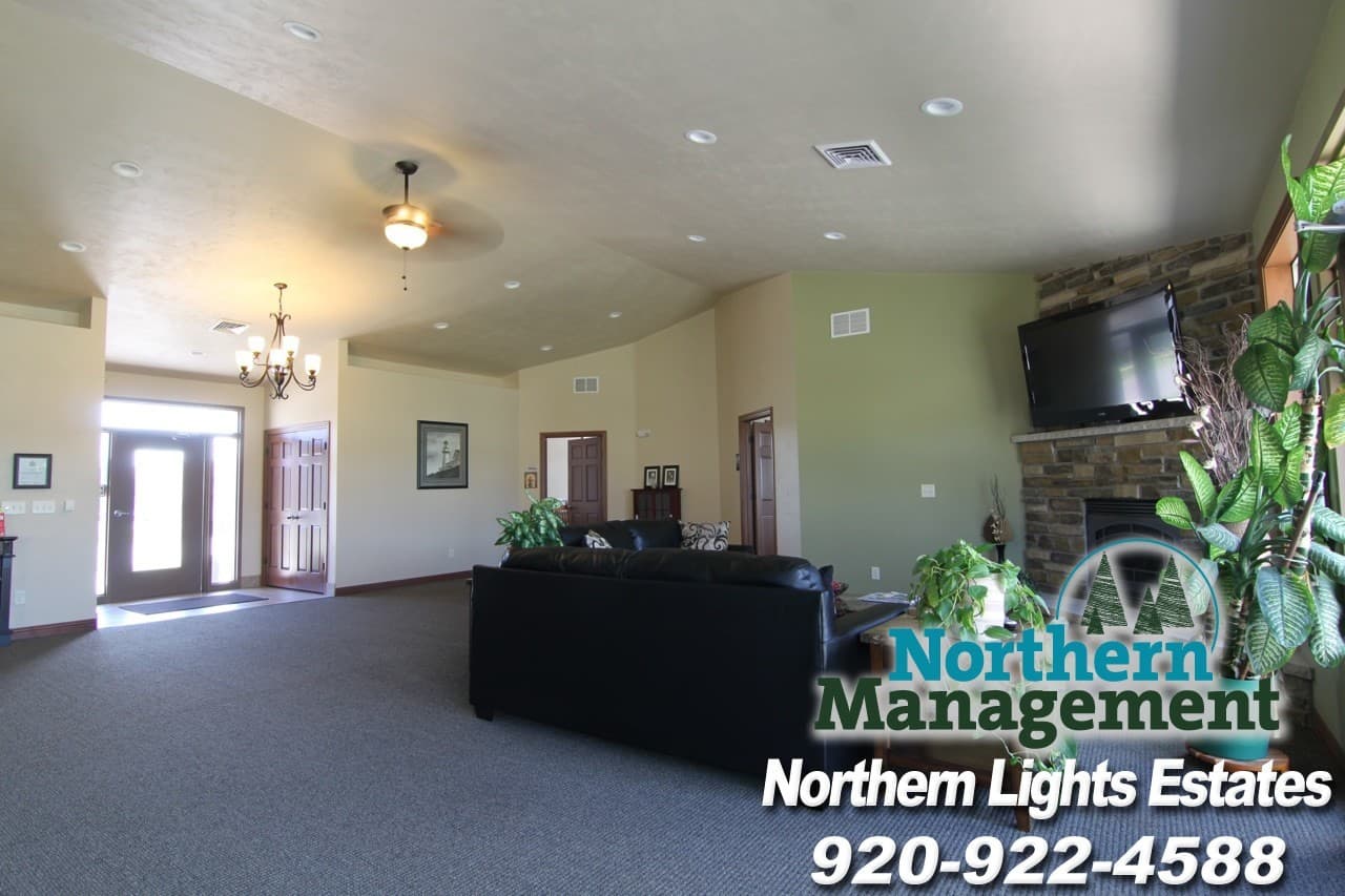 North Fond Du Lac Apartment: 503-517 Harrison Street