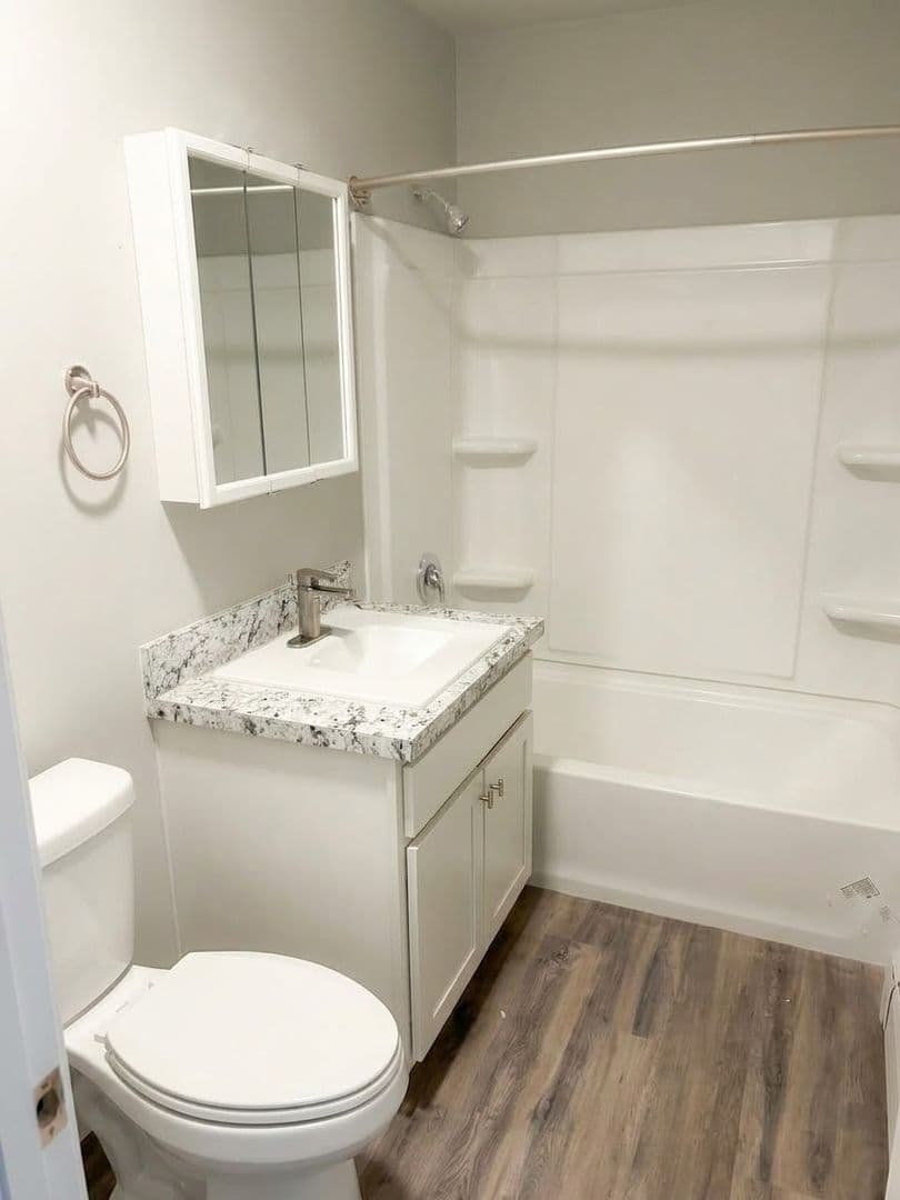 Waupaca Apartment: 414 W. Union Street & 415 W. Fulton Street