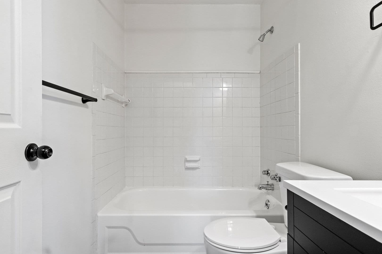 Manitowoc Apartment: 1701 - 1718 Cedar Grove Drive