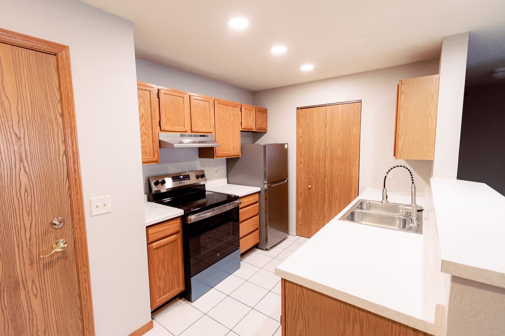 Sheboygan Apartment: 3849 Heather Valley Road