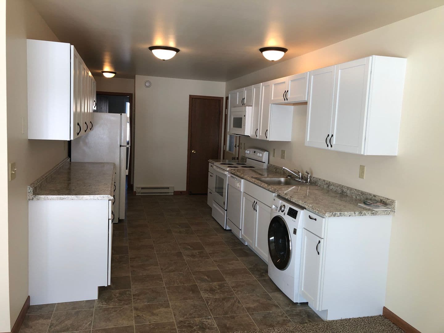 Stevens Point Apartment: 2640-2641 Bush Ct.
