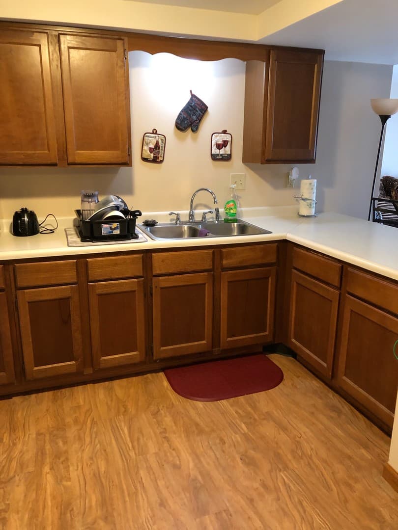 West Allis Apartment: 1500 S. 116th Street