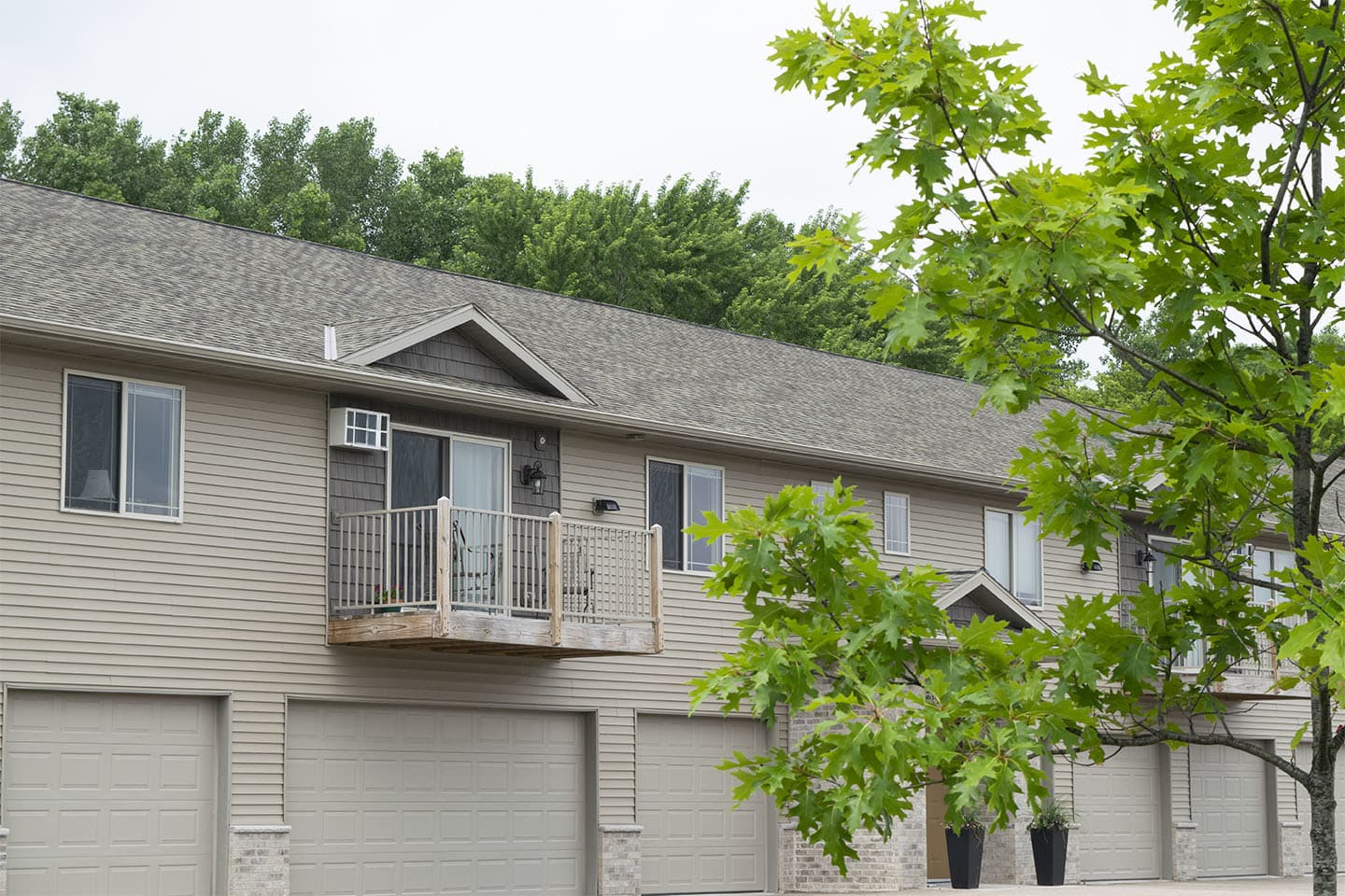 Beaver Dam Apartment: 1100 S. University Ave.