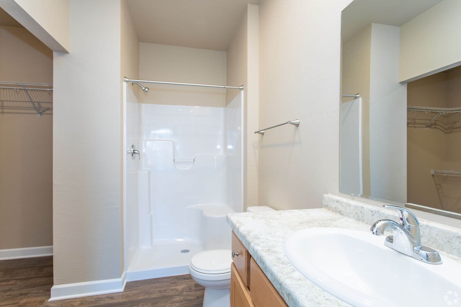 Ledgeview Apartment: 2205 Trellis Ridge Ln
