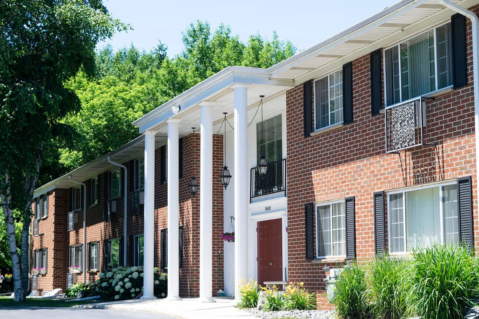 Sheboygan Apartment: 3602 North 21 St Street