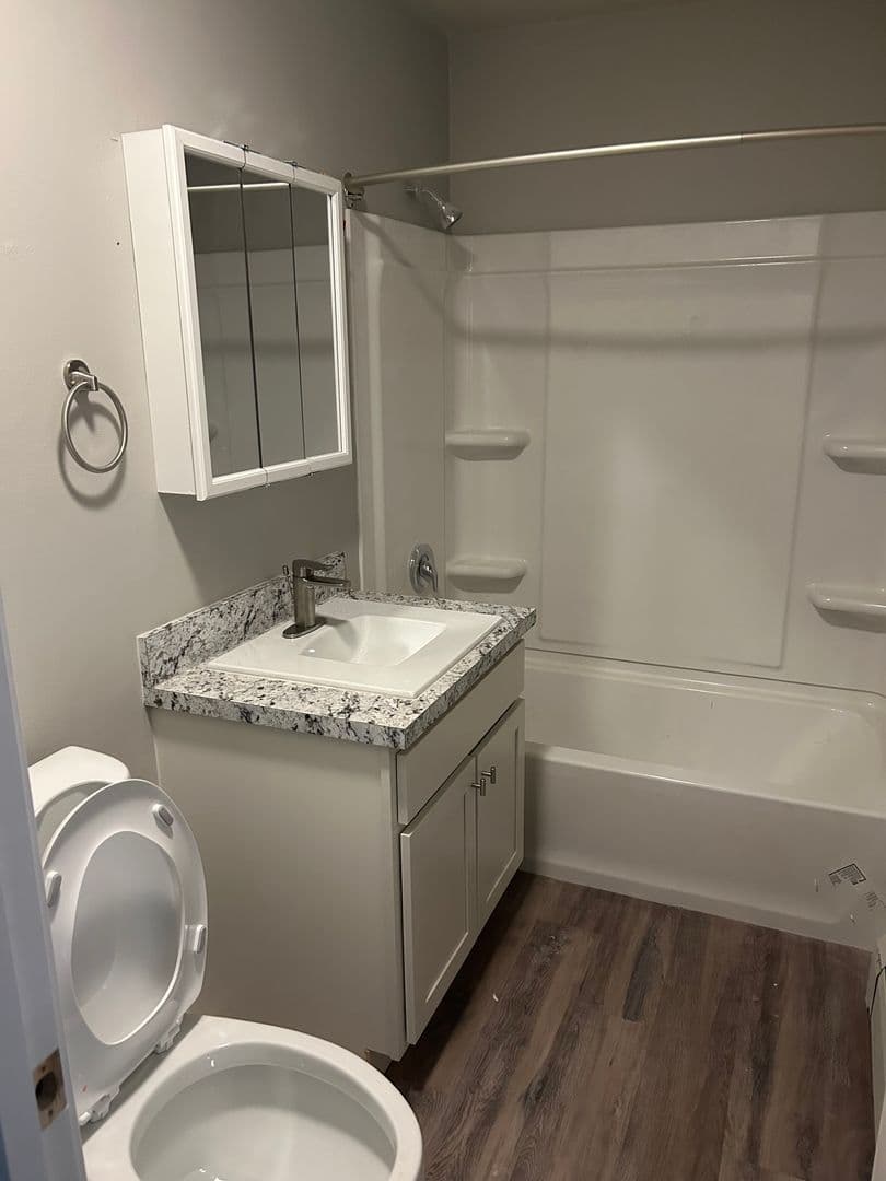 Waupaca Apartment: 414 W. Union Street & 415 W. Fulton Street