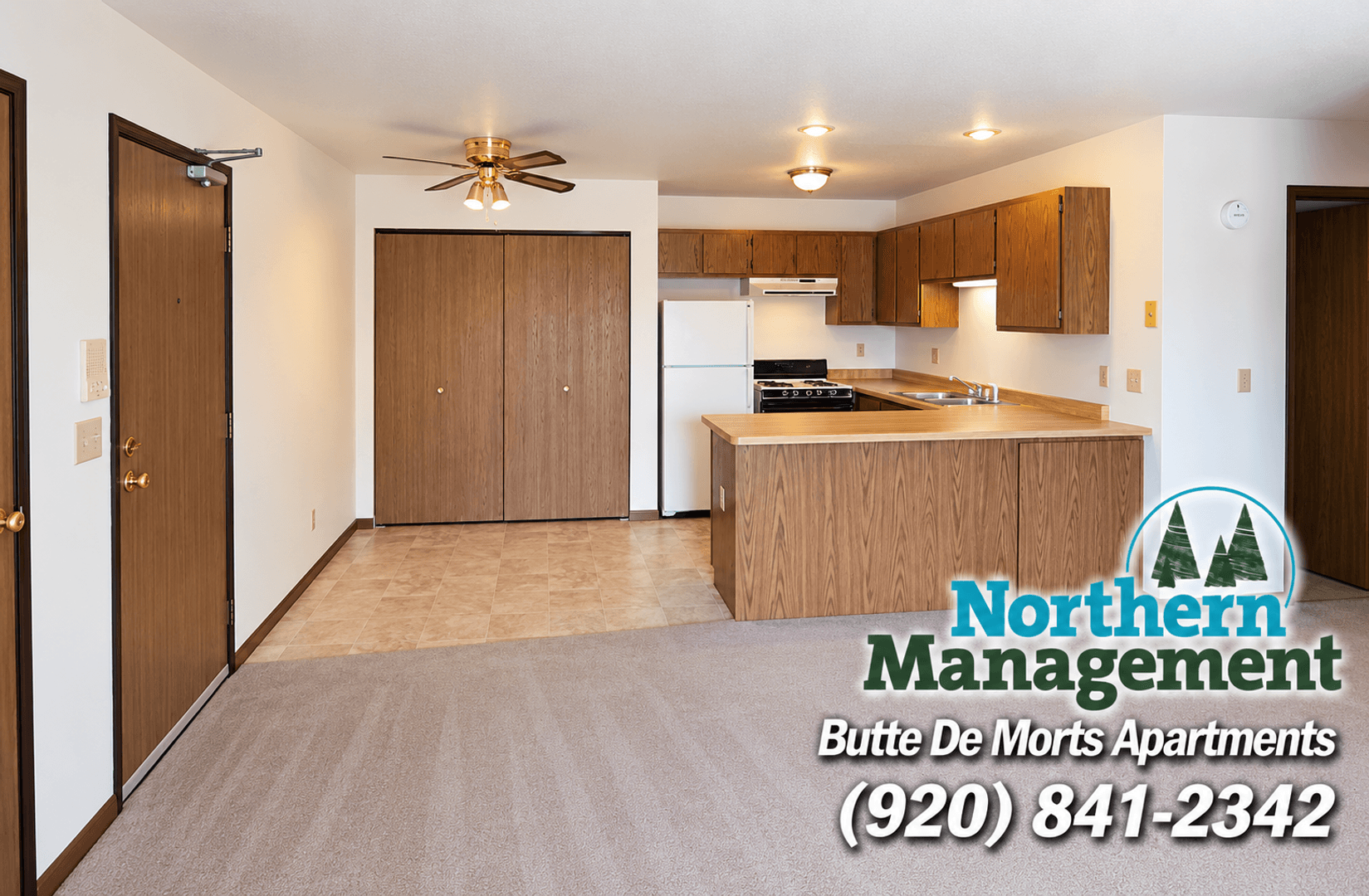 Menasha Apartment: 925   945 Tayco Street