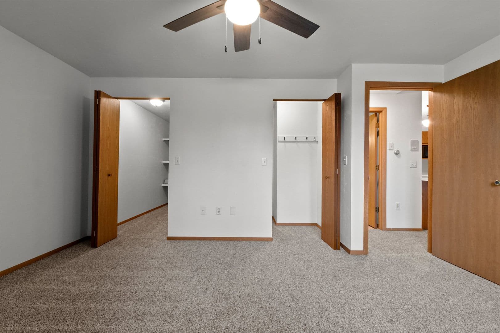 Black Creek Apartment: 505 S. Maple Street & 506 S. Main Street