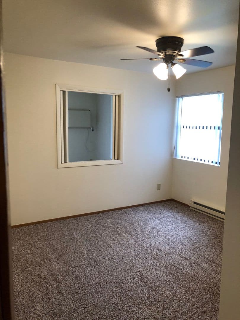 Stevens Point Apartment: 2640-2641 Bush Ct.