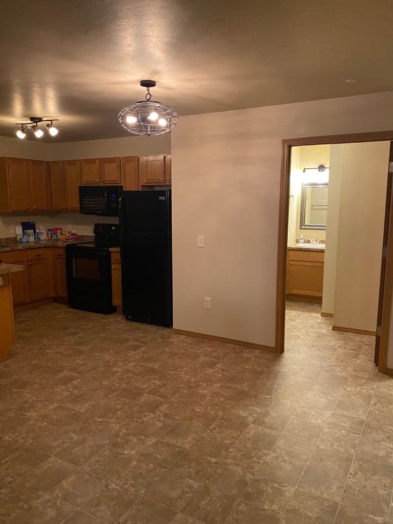 Appleton Apartment: 1275, 1319, 1327 & 1339 W. Beau Ryan Court