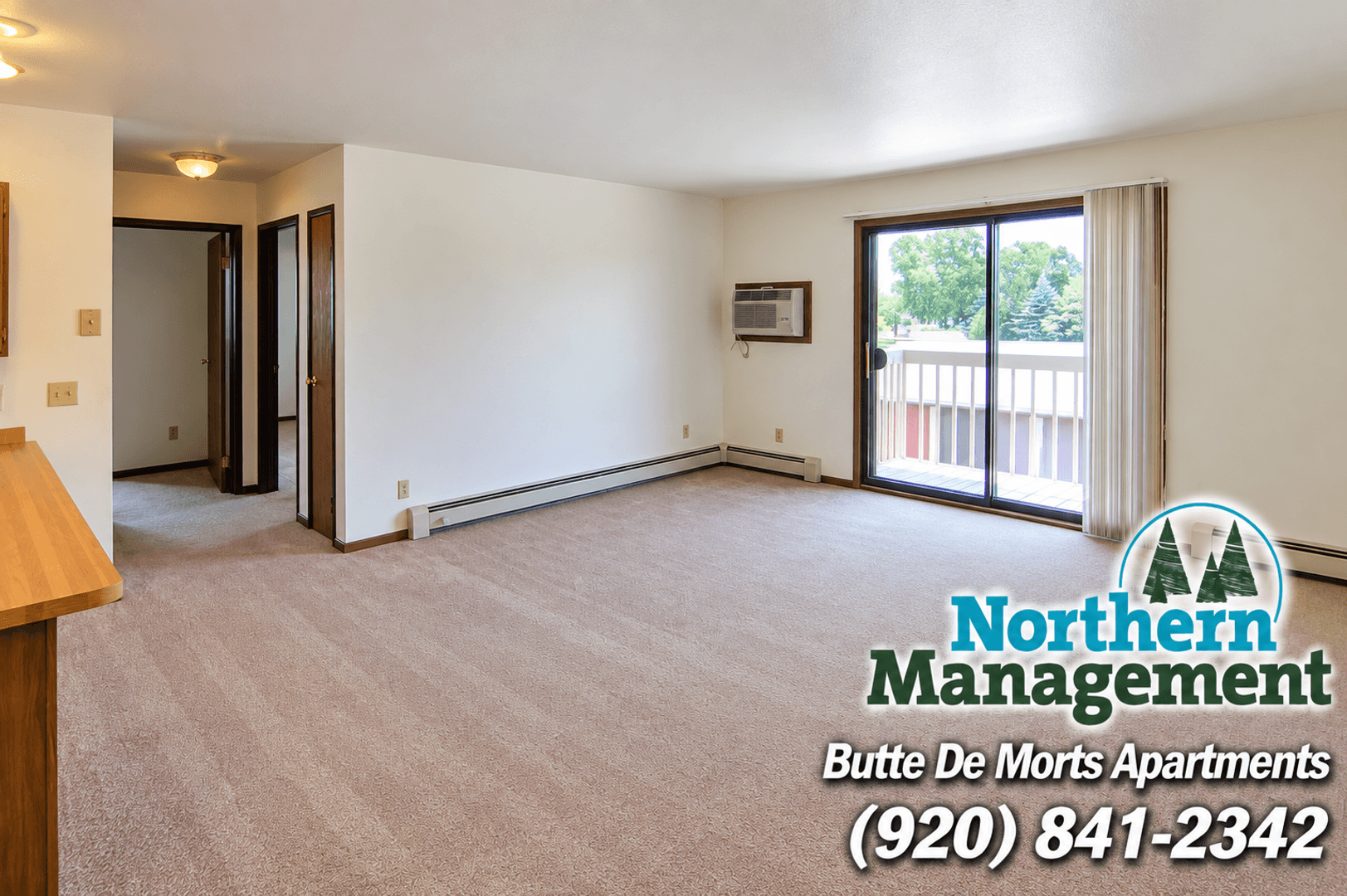 Menasha Apartment: 925   945 Tayco Street