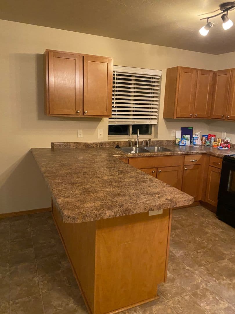 Appleton Apartment: 1275, 1319, 1327 & 1339 W. Beau Ryan Court