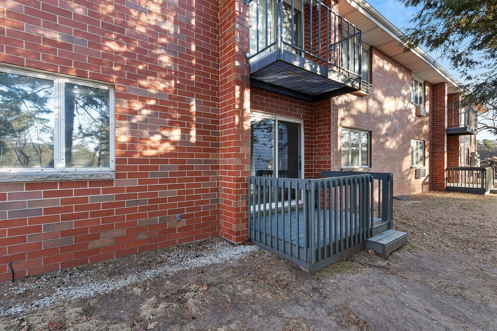 Marinette Apartment: 1105 Cheri Blvd.