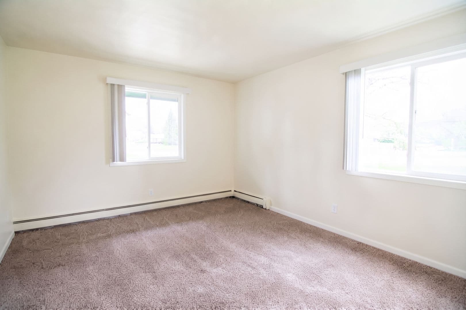 Hales Corners Apartment: 10135   10163 W. Forest Home Ave.
