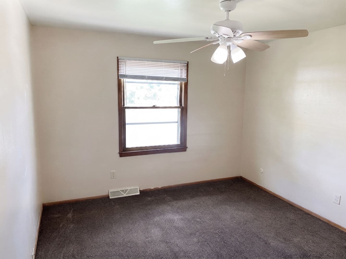 Greenfield Apartment: 4748-4830 S. 68th St & 6610-6710 W. Barnard Ave