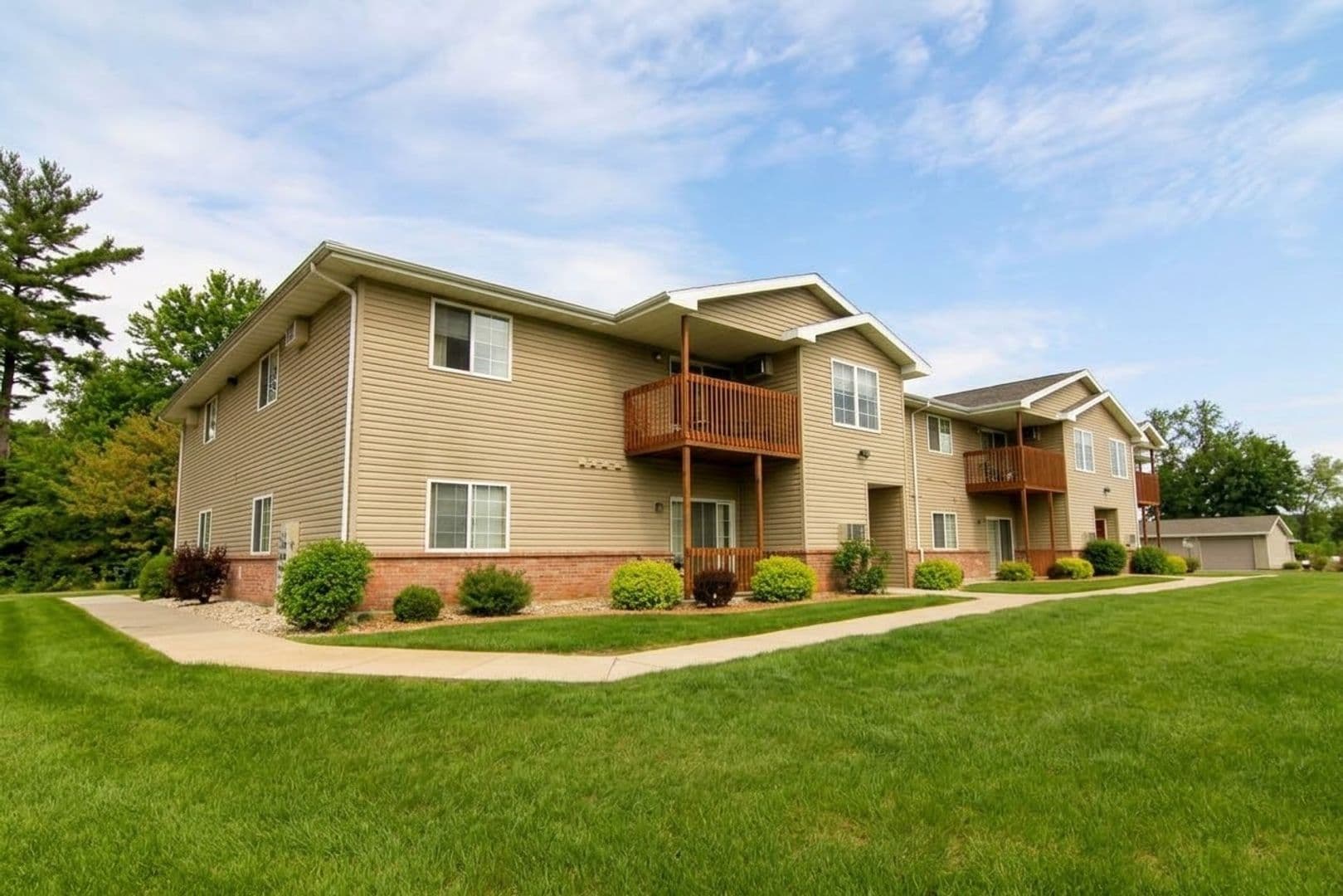 Waupaca Apartment: 1030   1060 Hwy QQ