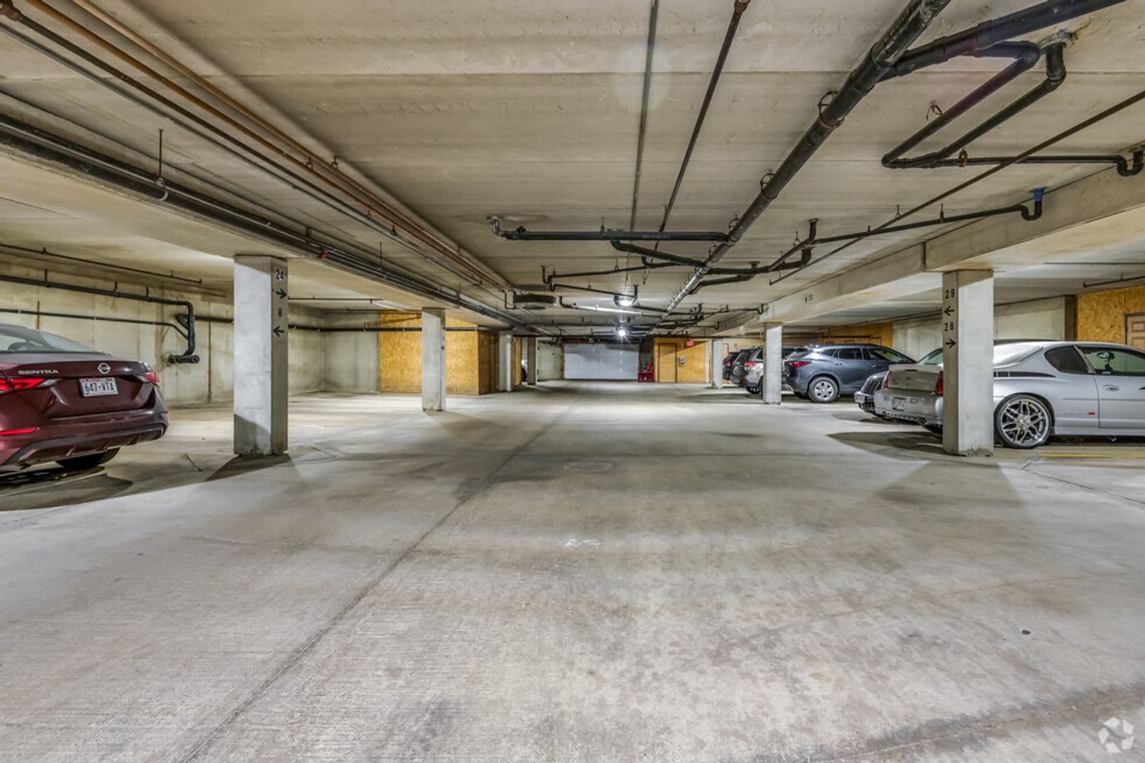 Green Bay Apartment: 1045   1081 Roland Lane