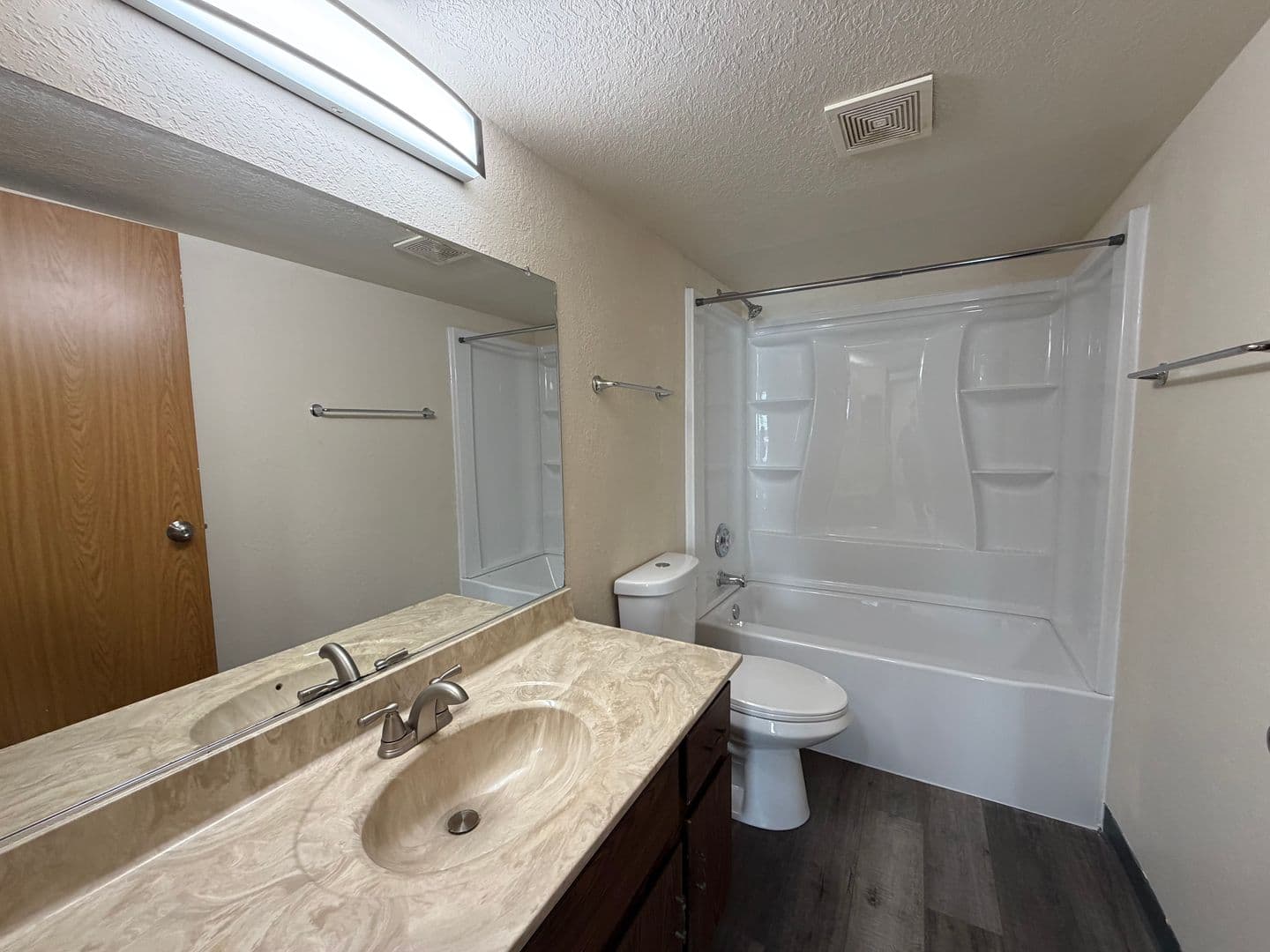 Fond du Lac Apartment: 365 N Peters Ave