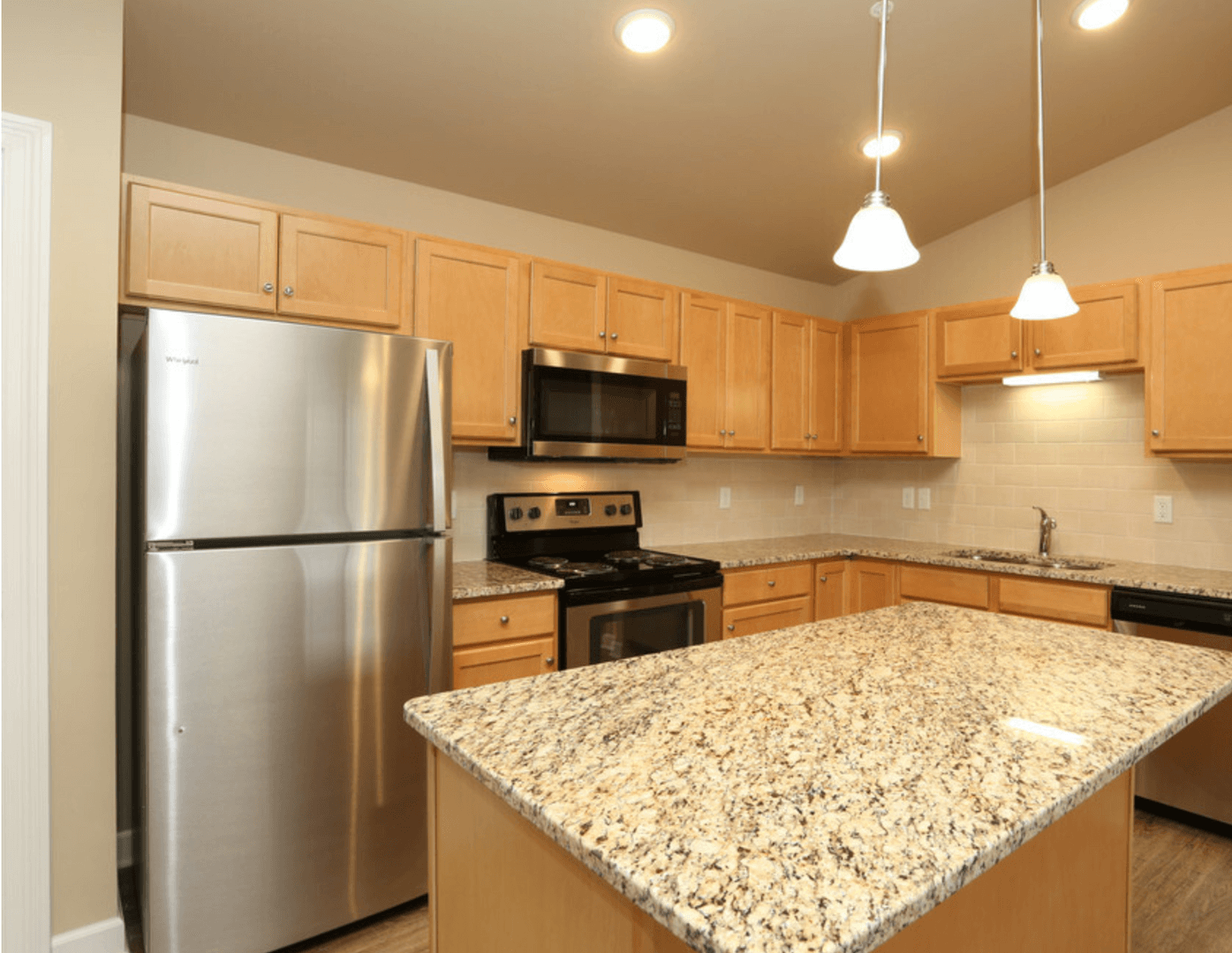 Lake Mills Apartment: 800-820 Brewster Drive