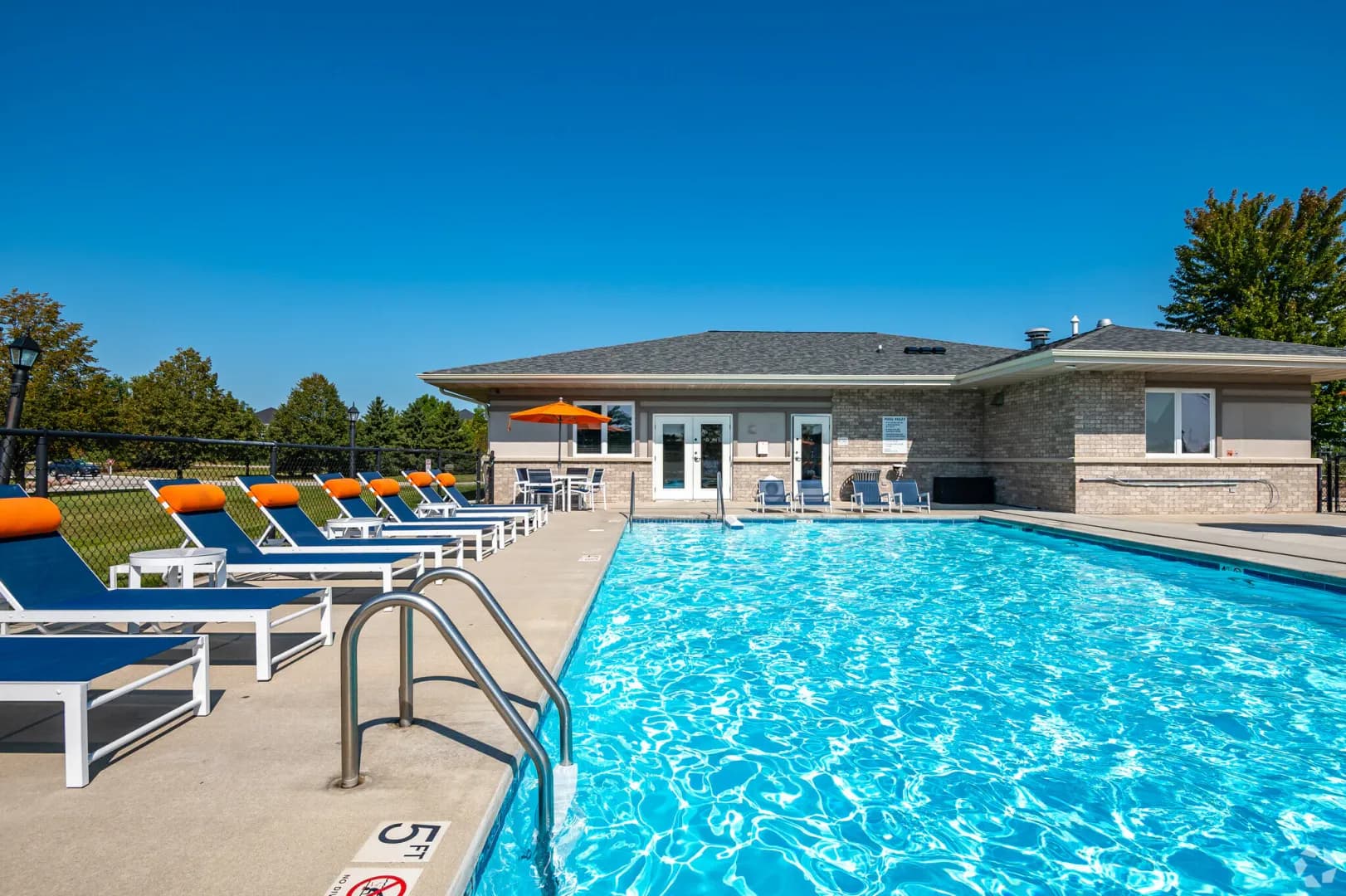 Sheboygan Apartment: 3849 Heather Valley Road